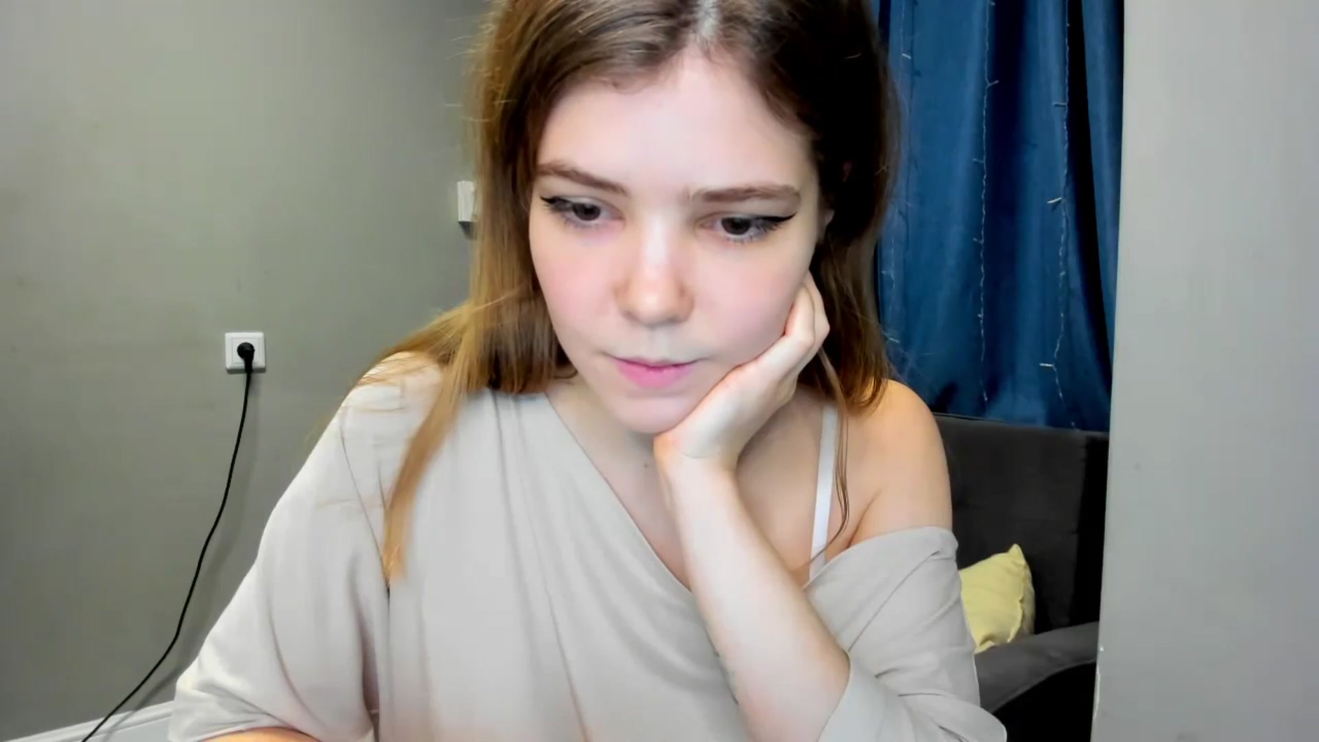 Gallery image thumbnail from EffyShy's myfreecams stream on, 01/13/2025, 21:13 image 7 of 20