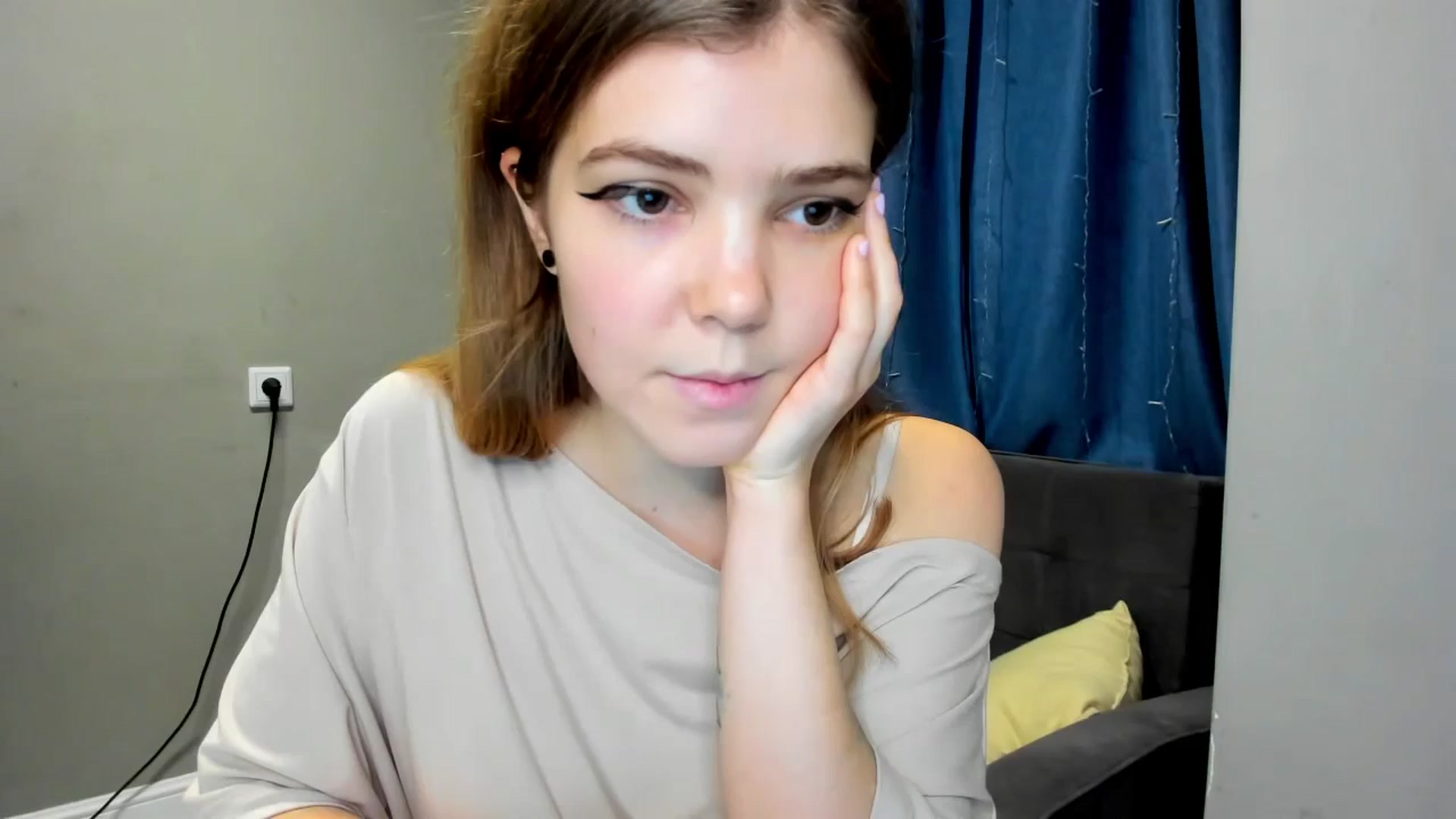 Gallery image thumbnail from EffyShy's myfreecams stream on, 01/13/2025, 21:13 image 1 of 20