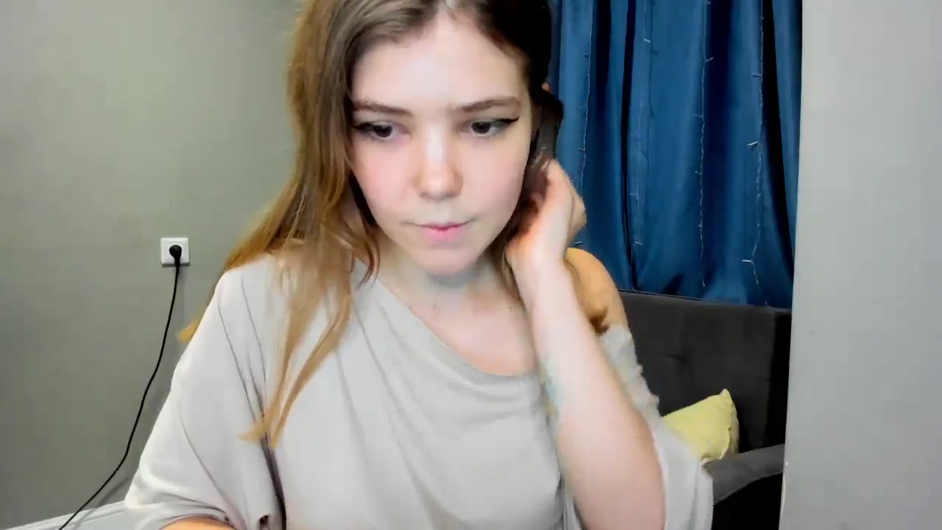 Gallery image thumbnail from EffyShy's myfreecams stream on, 01/13/2025, 21:13 image 16 of 20