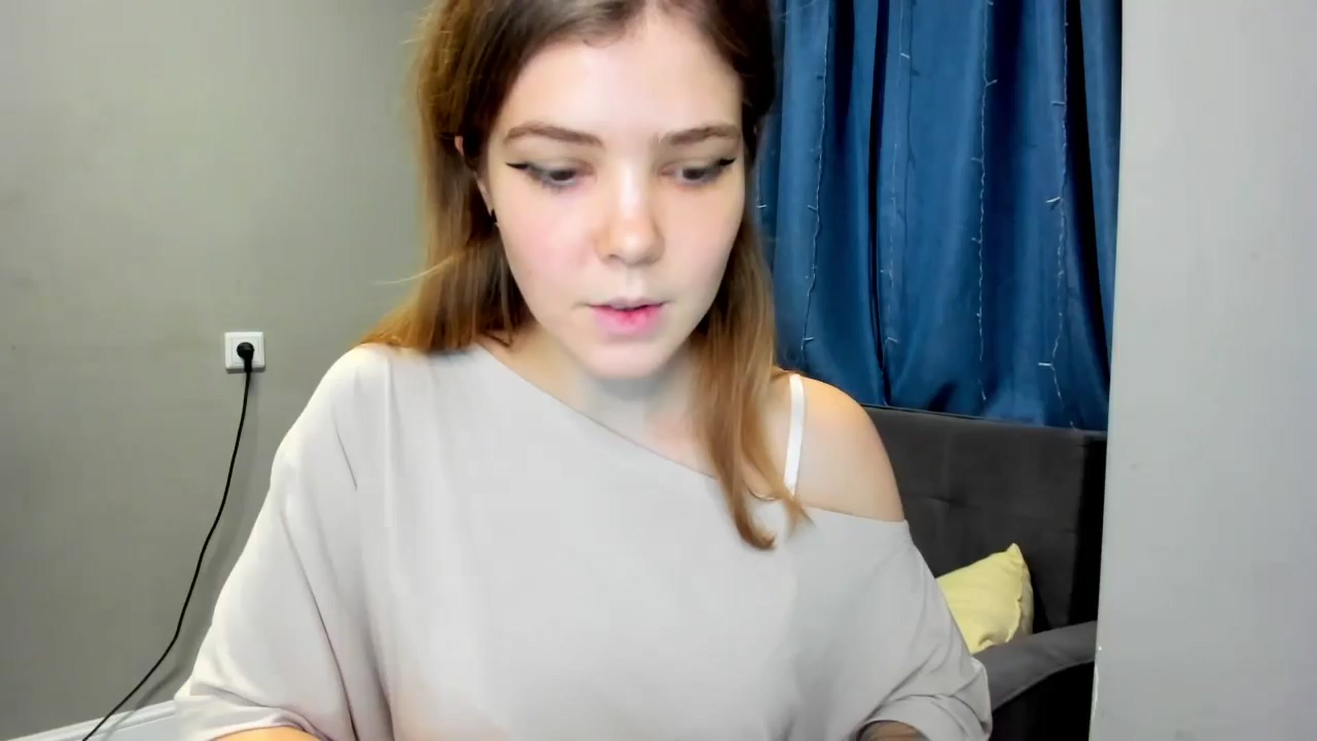 Gallery image thumbnail from EffyShy's myfreecams stream on, 01/13/2025, 21:13 image 3 of 20