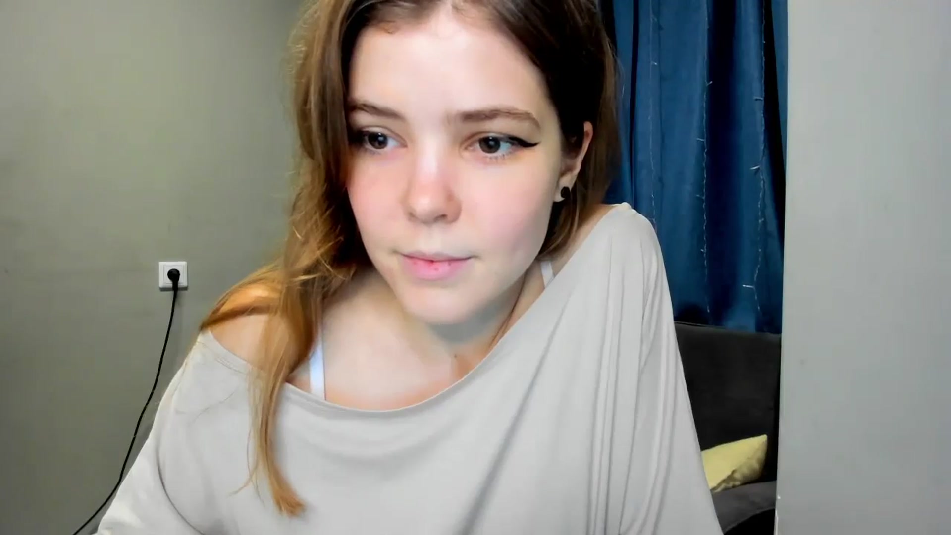 Gallery image thumbnail from EffyShy's myfreecams stream on, 01/14/2025, 20:27 image 8 of 20