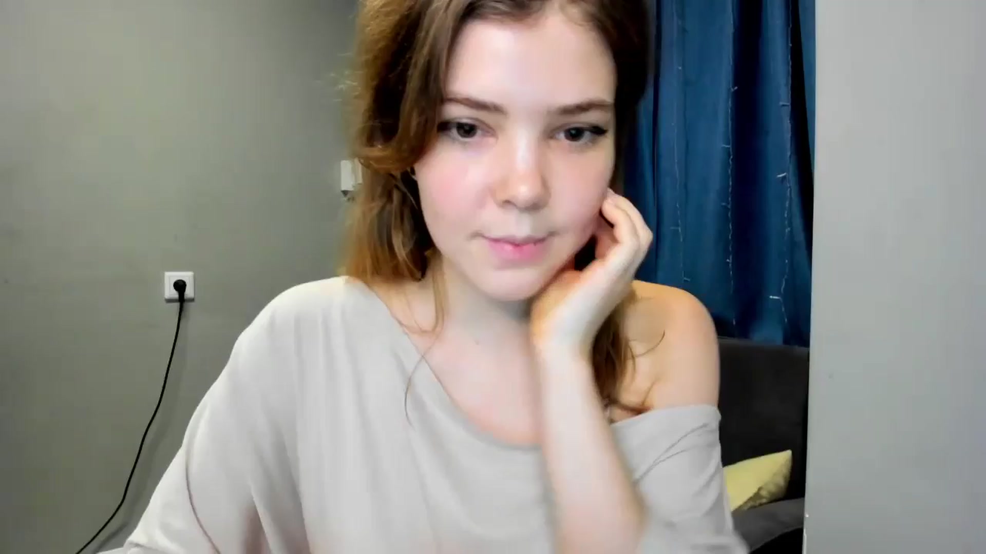 Gallery image thumbnail from EffyShy's myfreecams stream on, 01/15/2025, 24:26 image 6 of 20