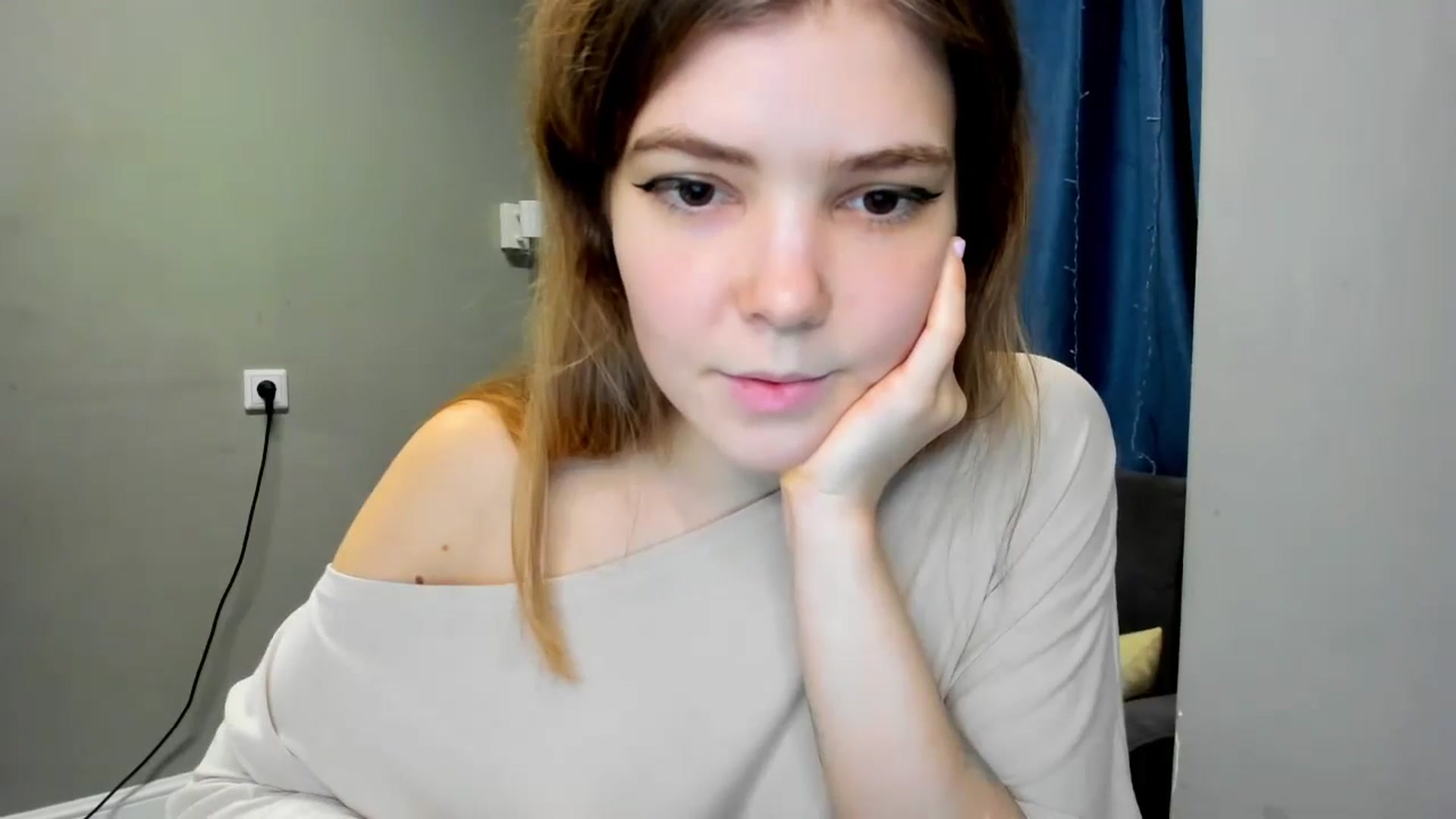 Gallery image thumbnail from EffyShy's myfreecams stream on, 01/15/2025, 20:46 image 7 of 20