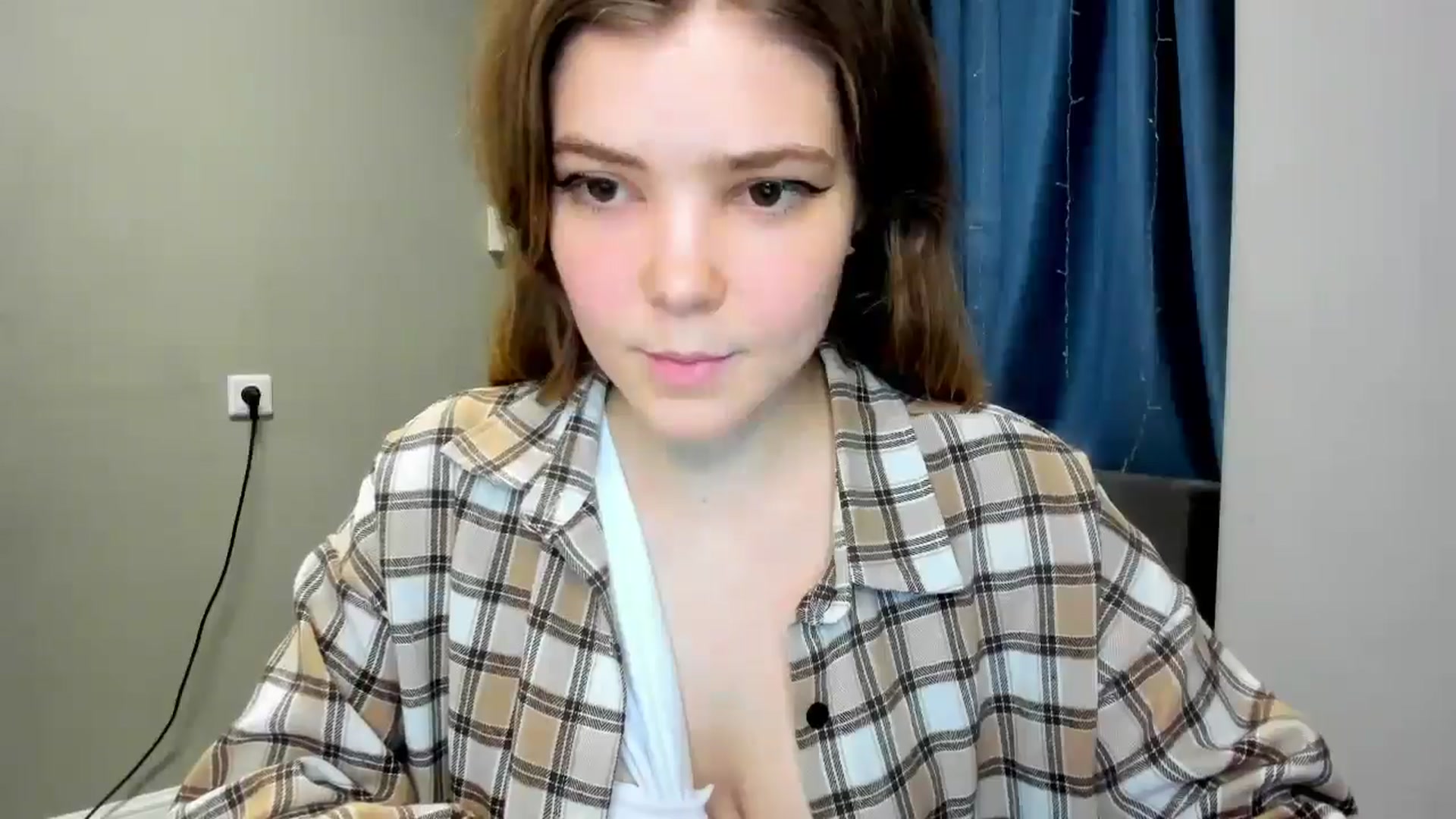 Gallery image thumbnail from EffyShy's myfreecams stream on, 01/26/2025, 19:47 image 19 of 20