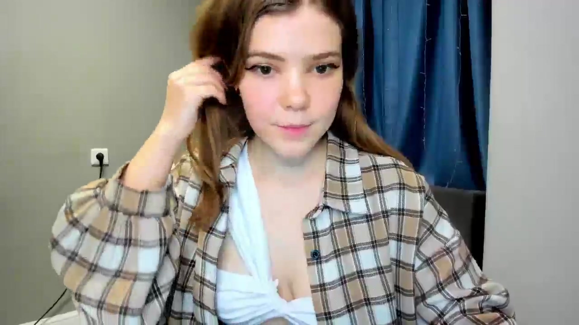 Gallery image thumbnail from EffyShy's myfreecams stream on, 01/26/2025, 19:47 image 5 of 20