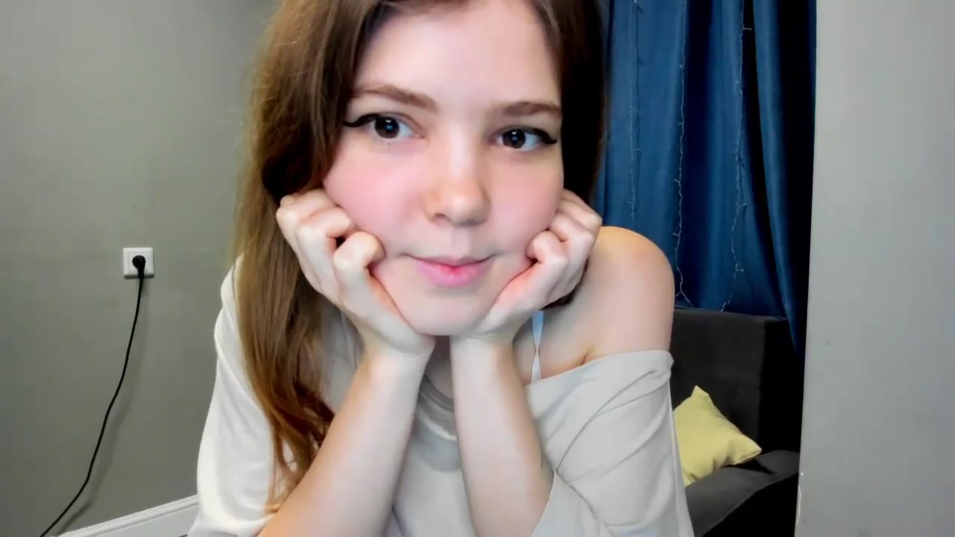 Gallery image thumbnail from EffyShy's myfreecams stream on, 01/30/2025, 16:08 image 17 of 20