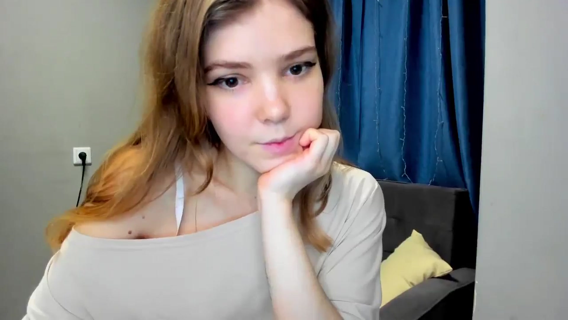 Gallery image thumbnail from EffyShy's myfreecams stream on, 01/30/2025, 17:56 image 7 of 20