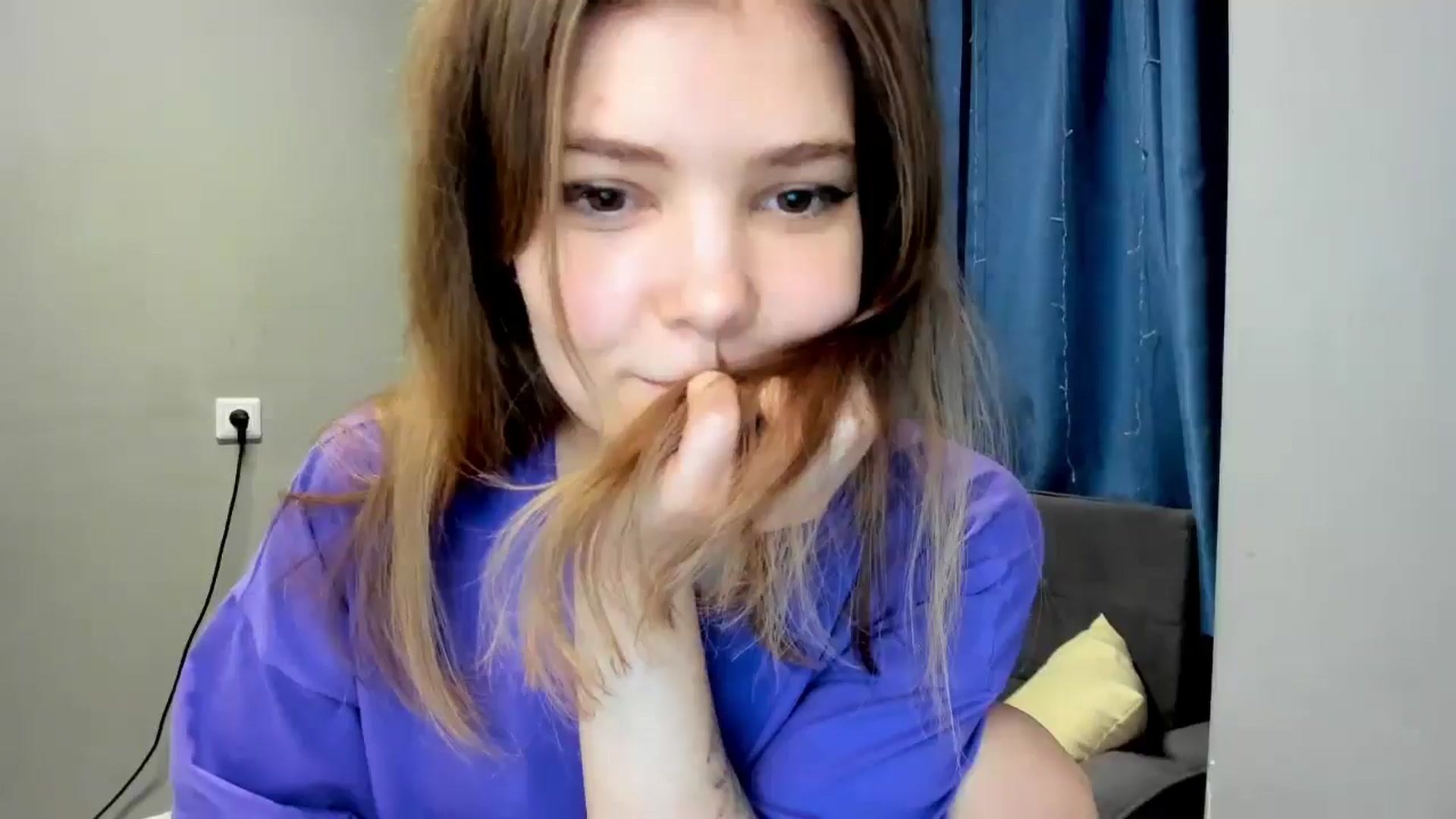 Gallery image thumbnail from EffyShy's myfreecams stream on, 02/11/2025, 17:16 image 10 of 20