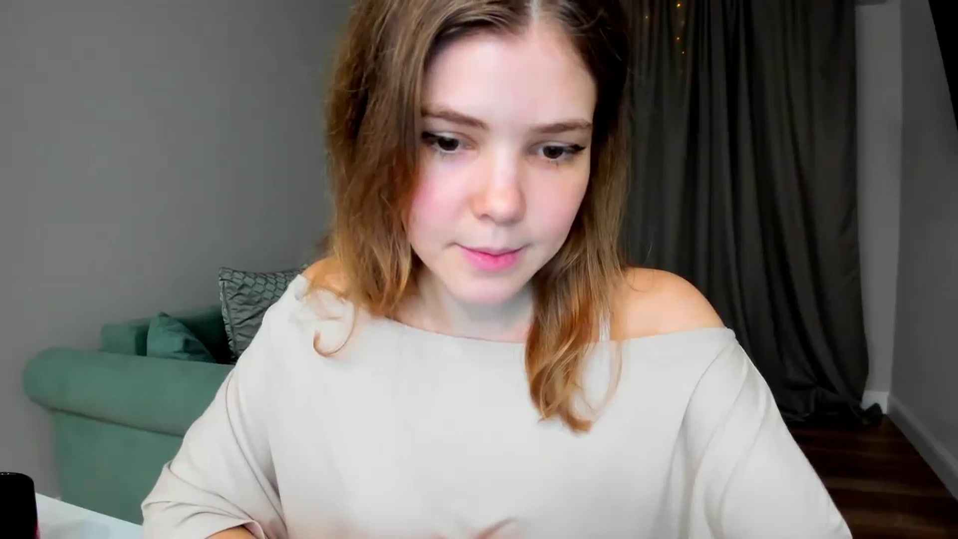 Gallery image thumbnail from EffyShy's myfreecams stream on, 03/10/2025, 19:10 image 9 of 20