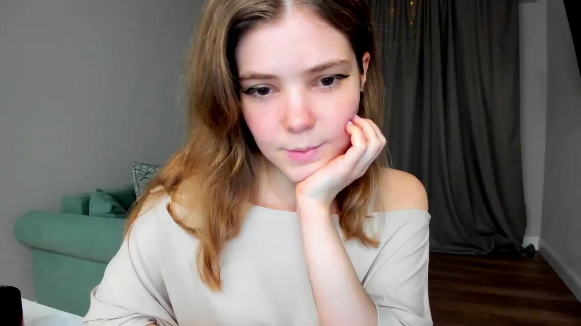 Gallery image thumbnail from EffyShy's myfreecams stream on, 03/10/2025, 19:10 image 7 of 20
