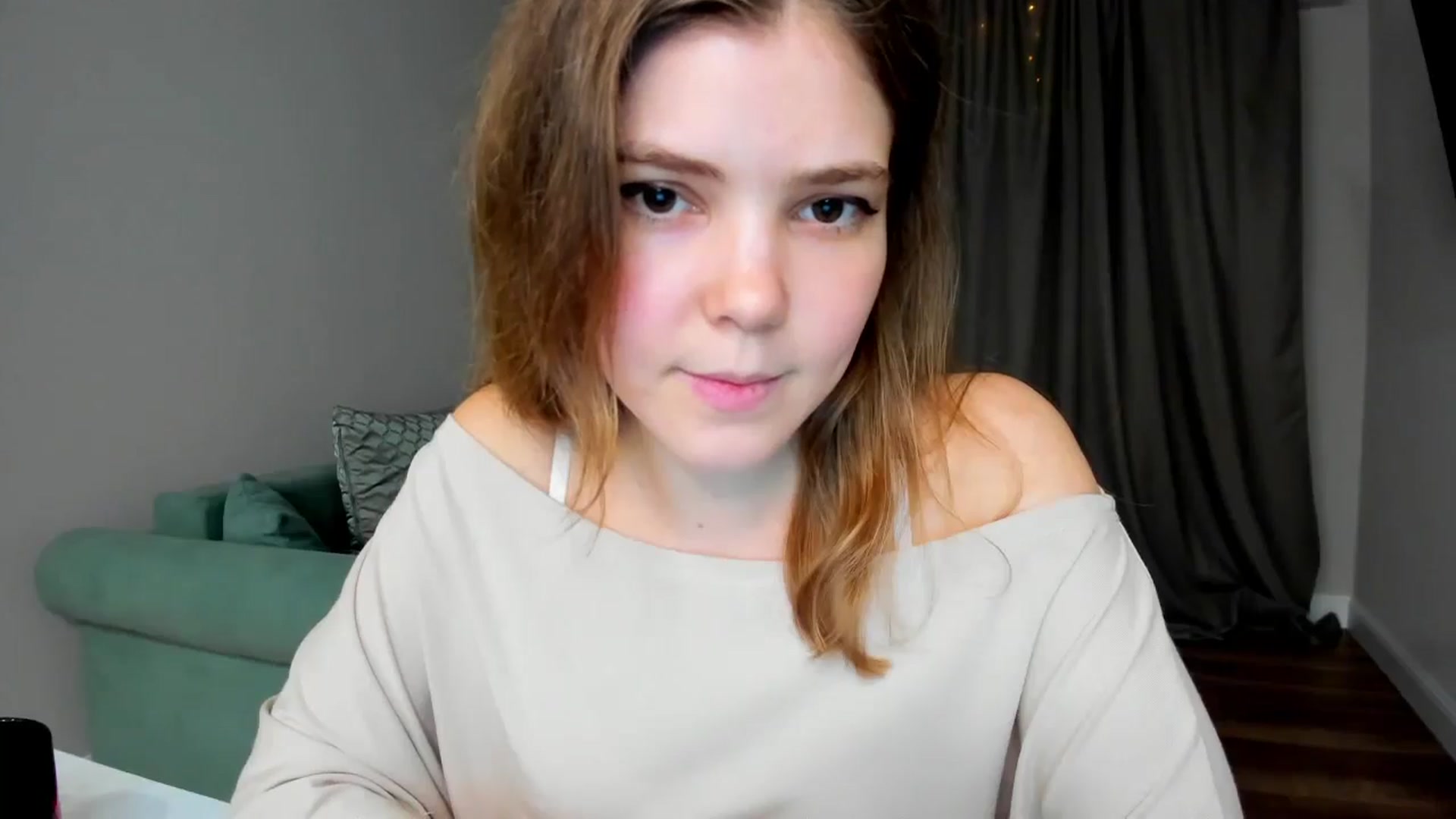 Gallery image thumbnail from EffyShy's myfreecams stream on, 03/10/2025, 19:10 image 19 of 20