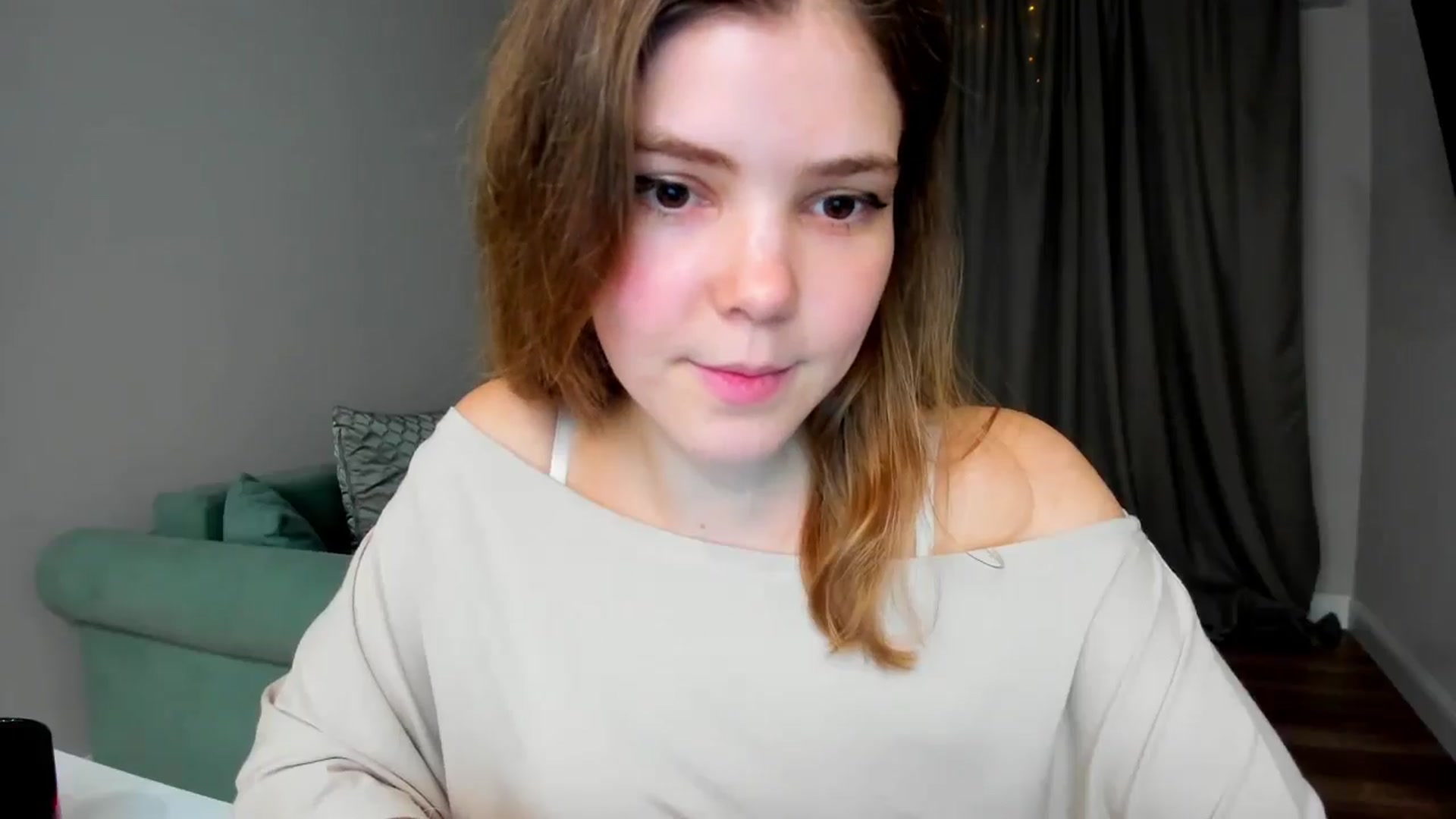 Gallery image thumbnail from EffyShy's myfreecams stream on, 03/10/2025, 19:10 image 18 of 20