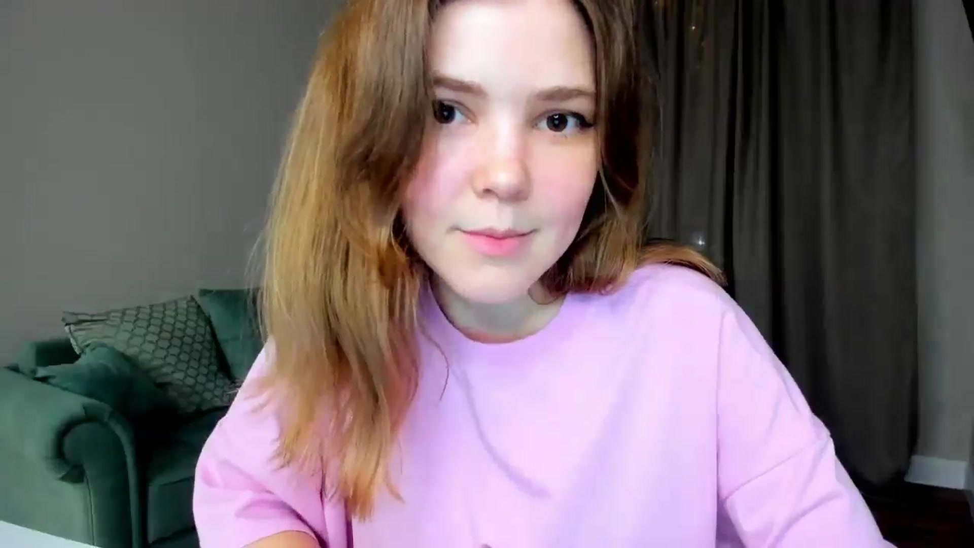 Gallery image thumbnail from EffyShy's myfreecams stream on, 03/16/2025, 18:12 image 14 of 20