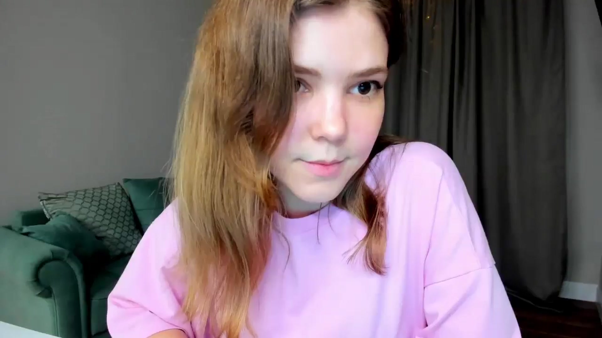Gallery image thumbnail from EffyShy's myfreecams stream on, 03/16/2025, 18:12 image 15 of 20