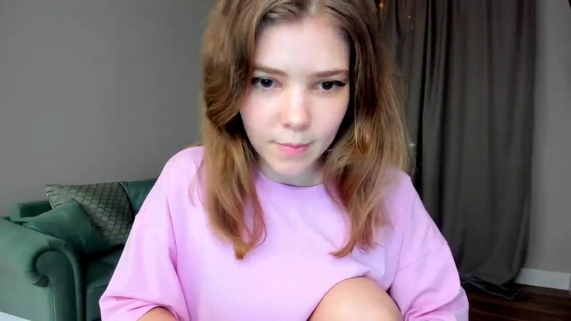Gallery image thumbnail from EffyShy's myfreecams stream on, 03/21/2025, 18:56 image 14 of 20