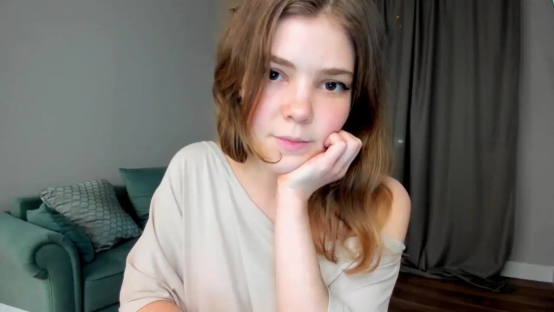 Gallery image thumbnail from EffyShy's myfreecams stream on, 03/22/2025, 20:02 image 12 of 20