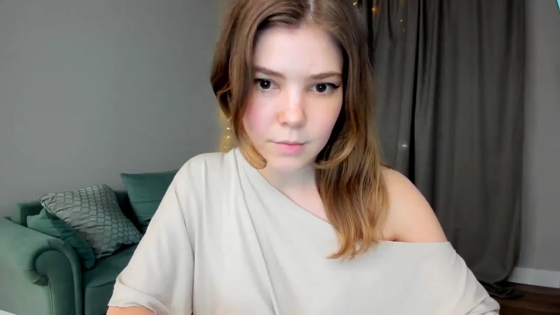 Gallery image thumbnail from EffyShy's myfreecams stream on, 03/22/2025, 21:04 image 2 of 20
