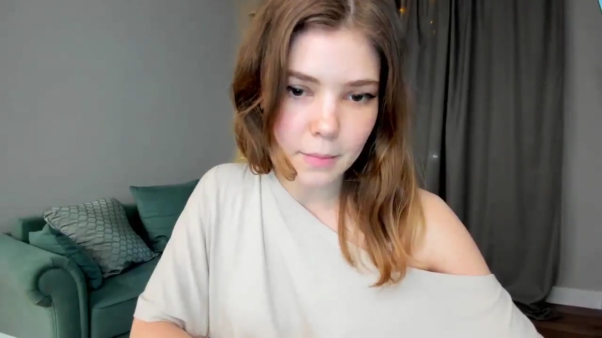 Gallery image thumbnail from EffyShy's myfreecams stream on, 03/22/2025, 21:04 image 11 of 20