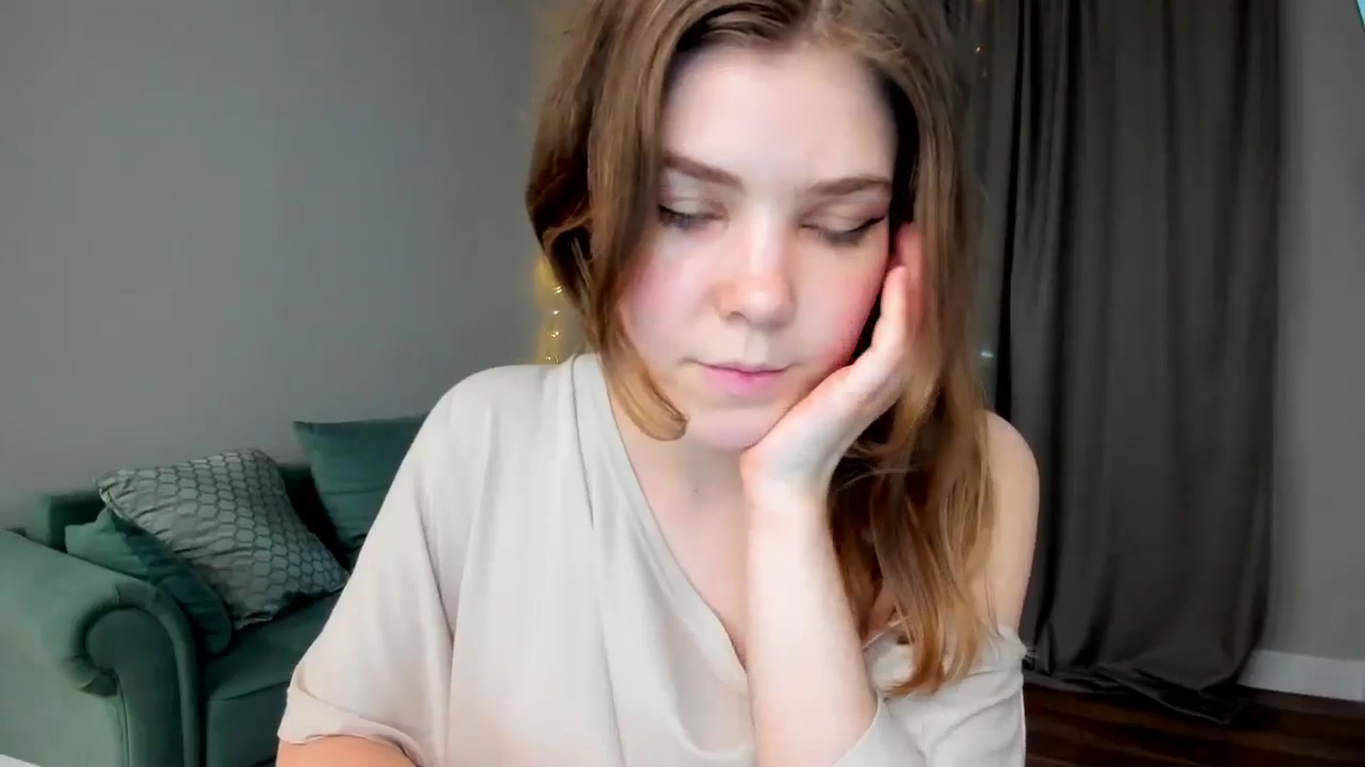Gallery image thumbnail from EffyShy's myfreecams stream on, 03/22/2025, 21:04 image 3 of 20