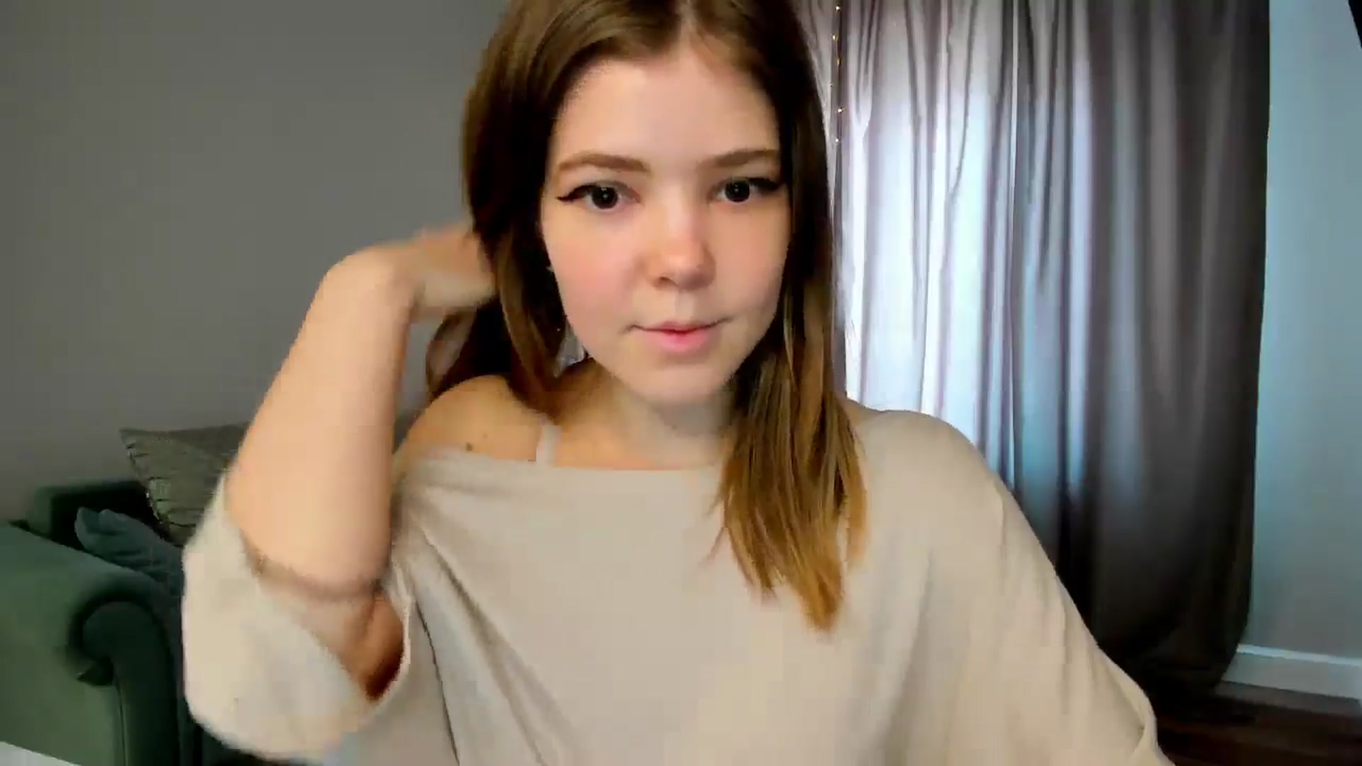 Gallery image thumbnail from EffyShy's myfreecams stream on, 04/05/2025, 10:19 image 17 of 20