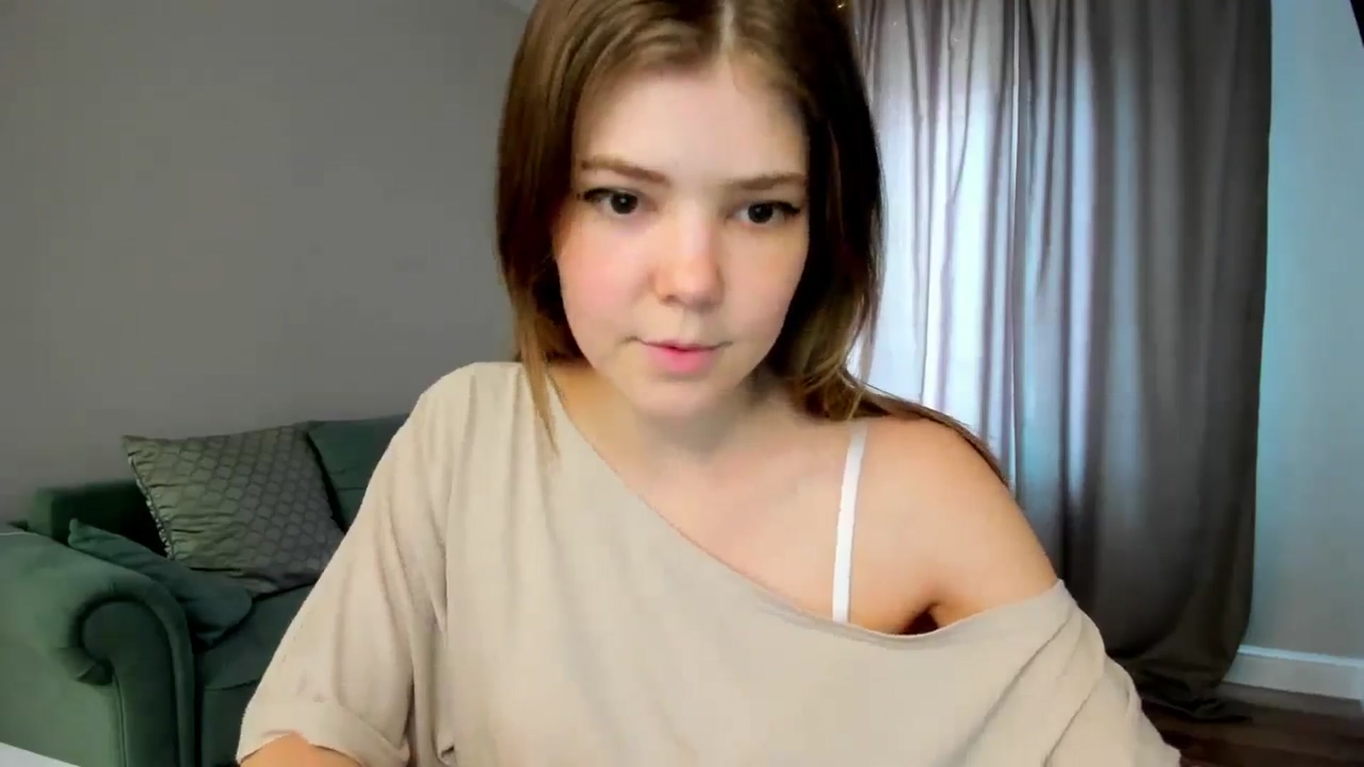 Gallery image thumbnail from EffyShy's myfreecams stream on, 04/05/2025, 13:24 image 4 of 20