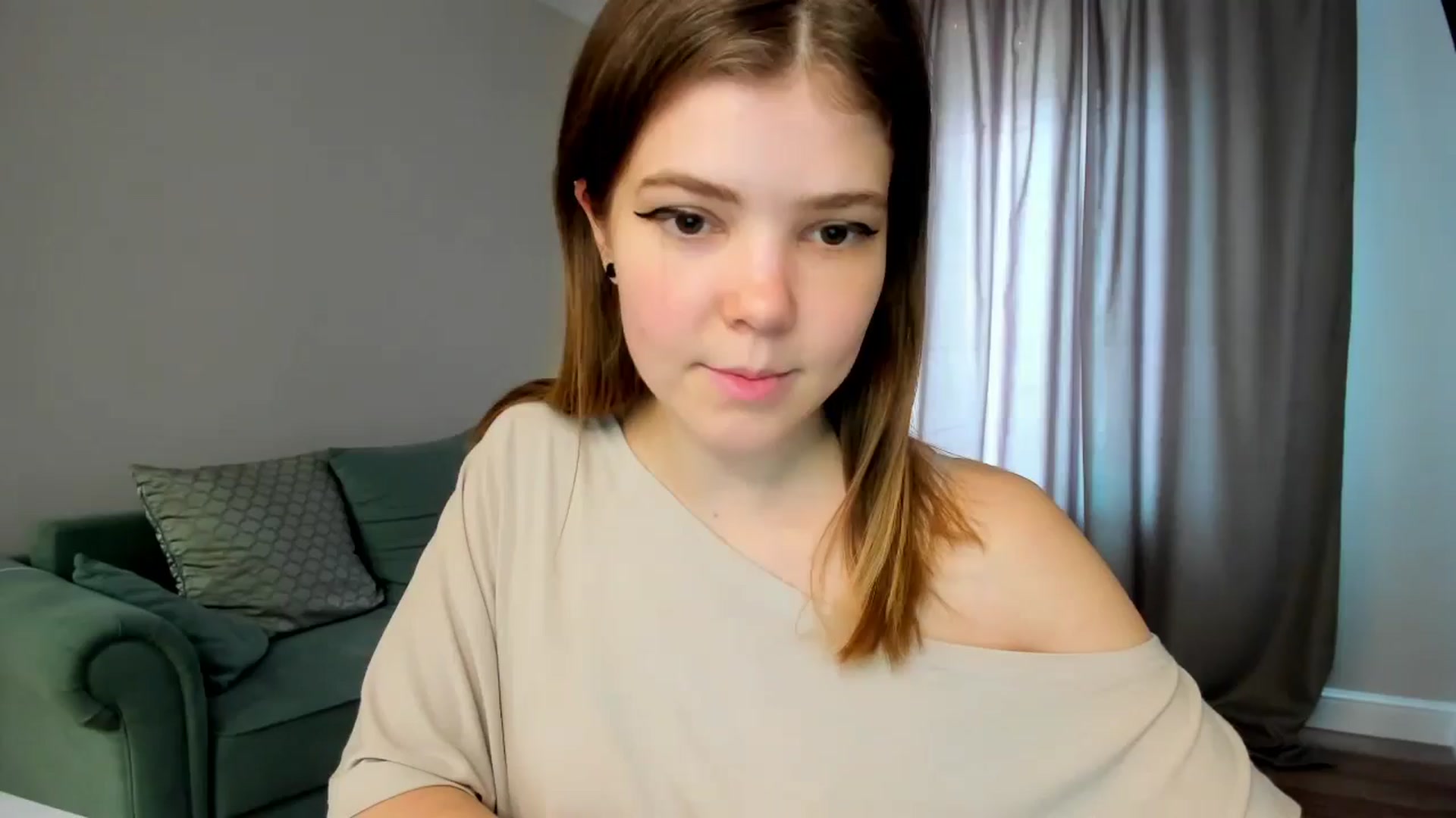 Gallery image thumbnail from EffyShy's myfreecams stream on, 04/05/2025, 13:24 image 18 of 20