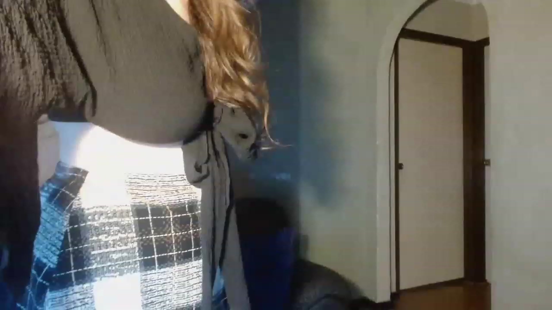 Gallery image thumbnail from EffyTudor's myfreecams stream on, 11/15/2022, 08:16 image 7 of 20