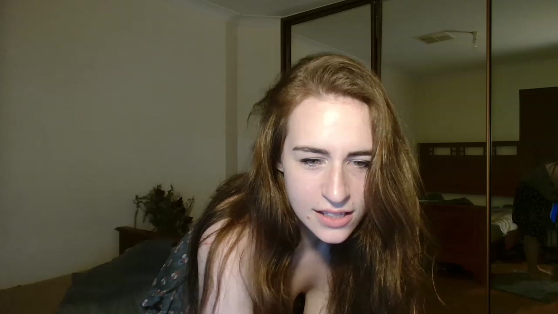 Gallery image thumbnail from EffyTudor's myfreecams stream on, 12/06/2022, 07:01 image 9 of 20