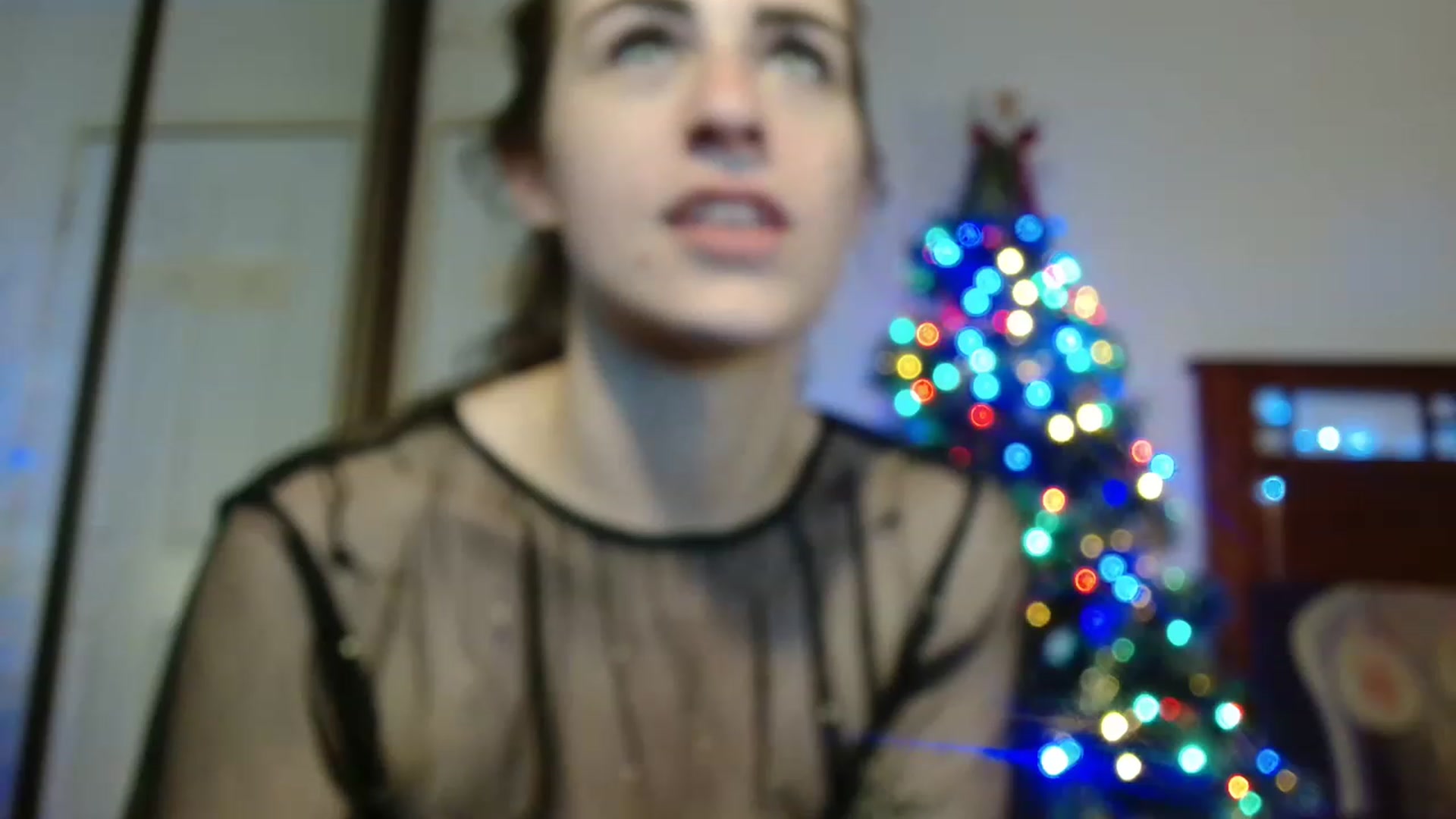Gallery image thumbnail from EffyTudor's myfreecams stream on, 12/24/2022, 01:49 image 7 of 20