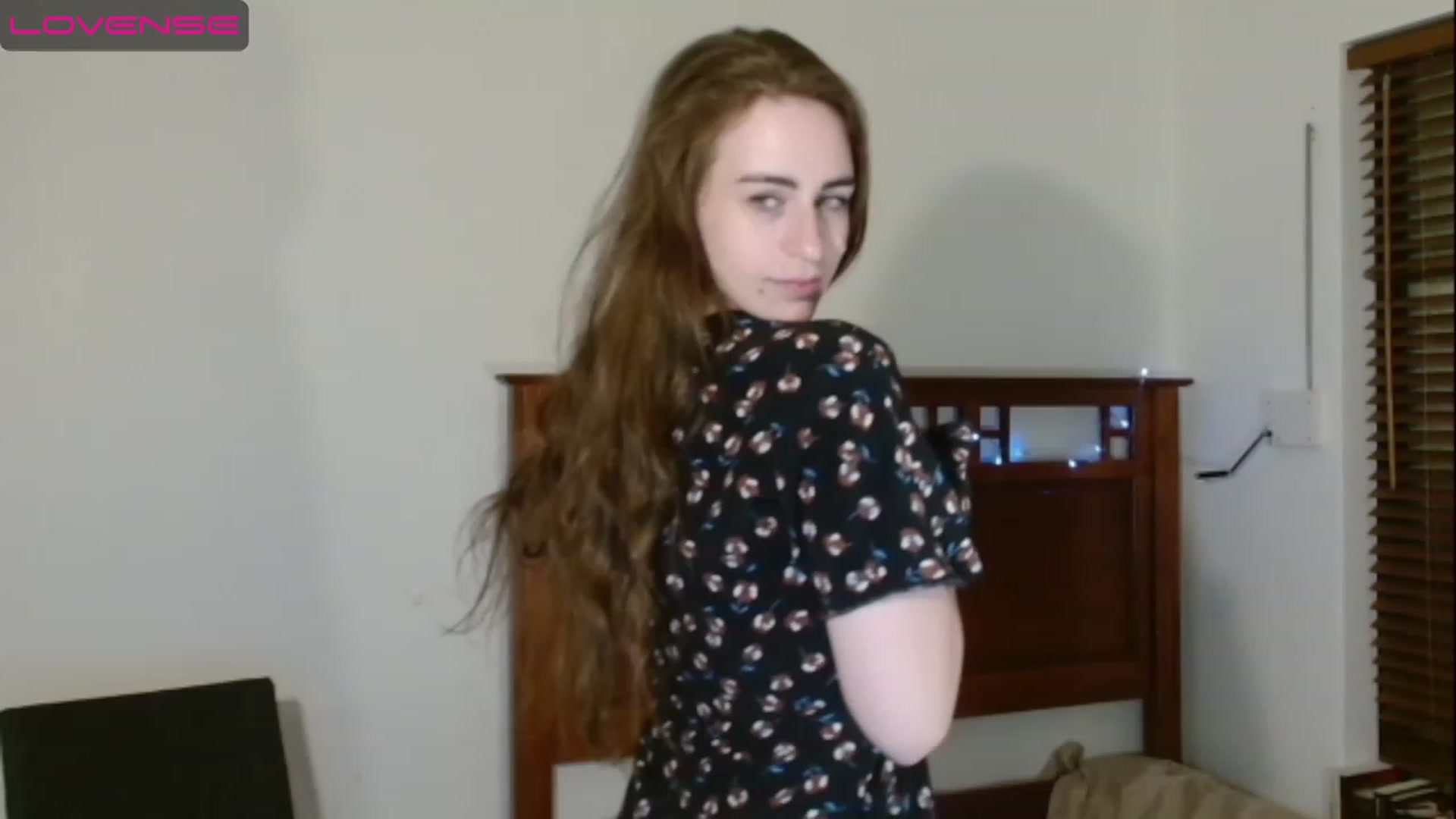 Gallery image thumbnail from EffyTudor's myfreecams stream on, 12/27/2022, 23:25 image 16 of 20