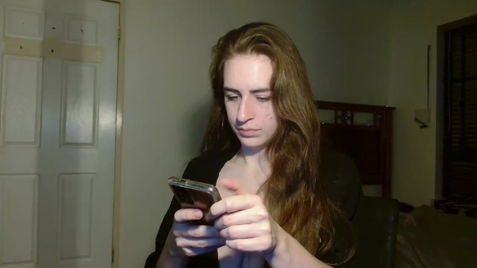 Gallery image thumbnail from EffyTudor's myfreecams stream on, 01/07/2023, 23:36 image 8 of 20