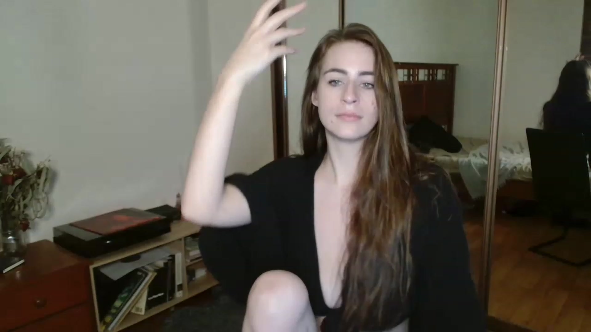 Gallery image thumbnail from EffyTudor's myfreecams stream on, 02/07/2023, 05:13 image 13 of 20