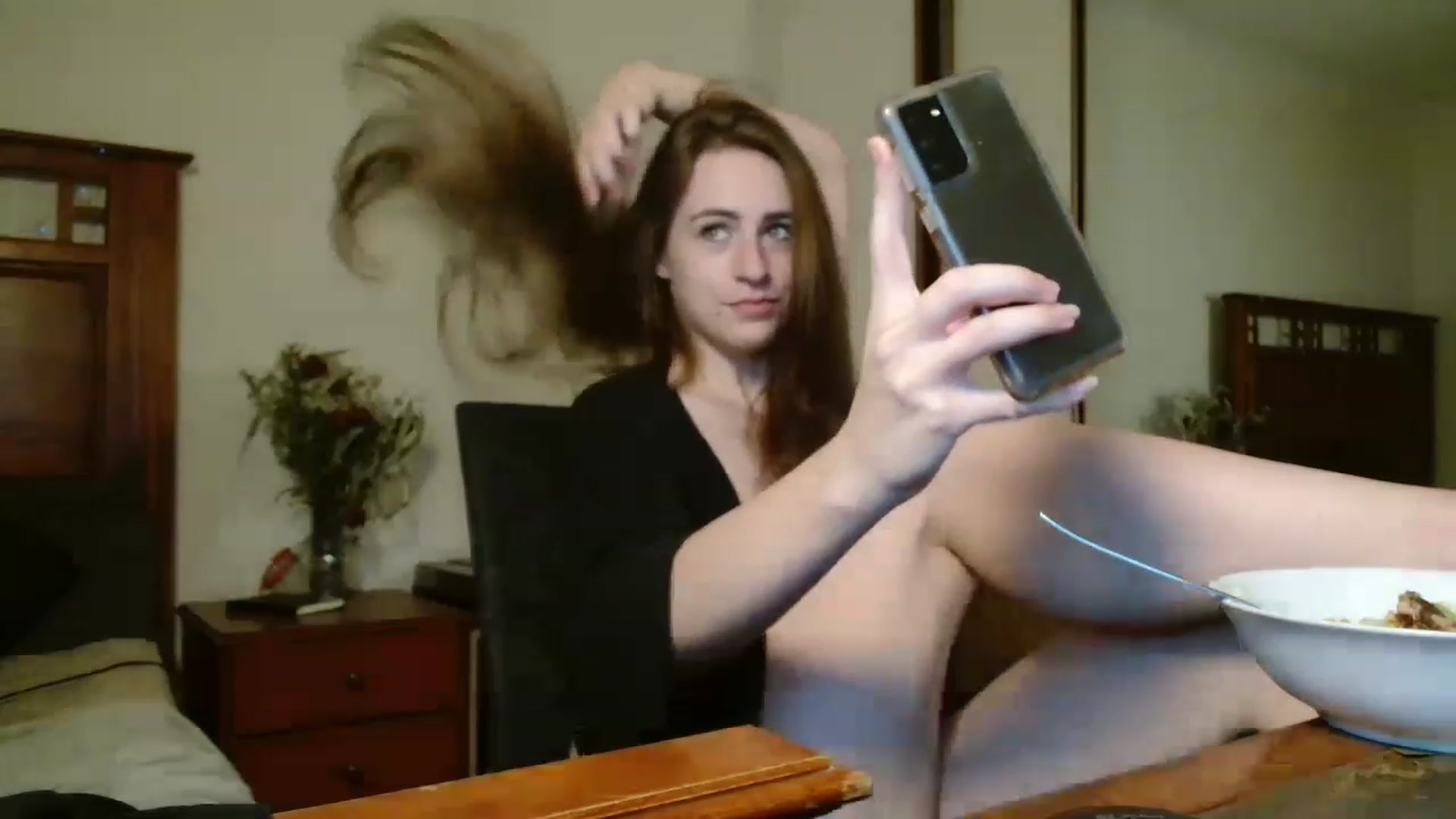 Gallery image thumbnail from EffyTudor's myfreecams stream on, 02/07/2023, 06:24 image 3 of 20