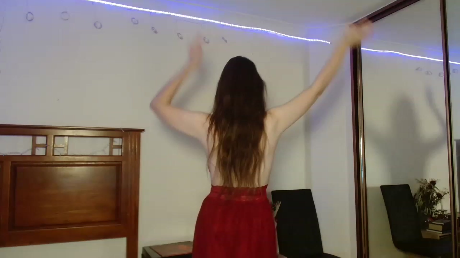 Gallery image thumbnail from EffyTudor's myfreecams stream on, 02/10/2023, 22:41 image 4 of 20