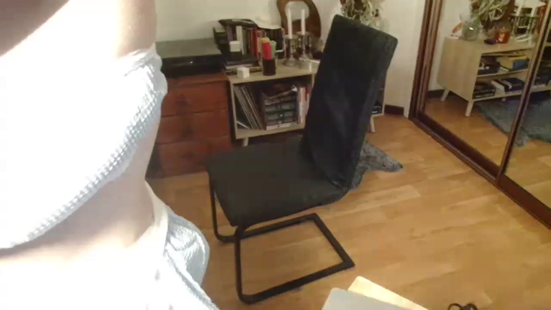 Gallery image thumbnail from EffyTudor's myfreecams stream on, 03/14/2023, 06:39 image 7 of 20