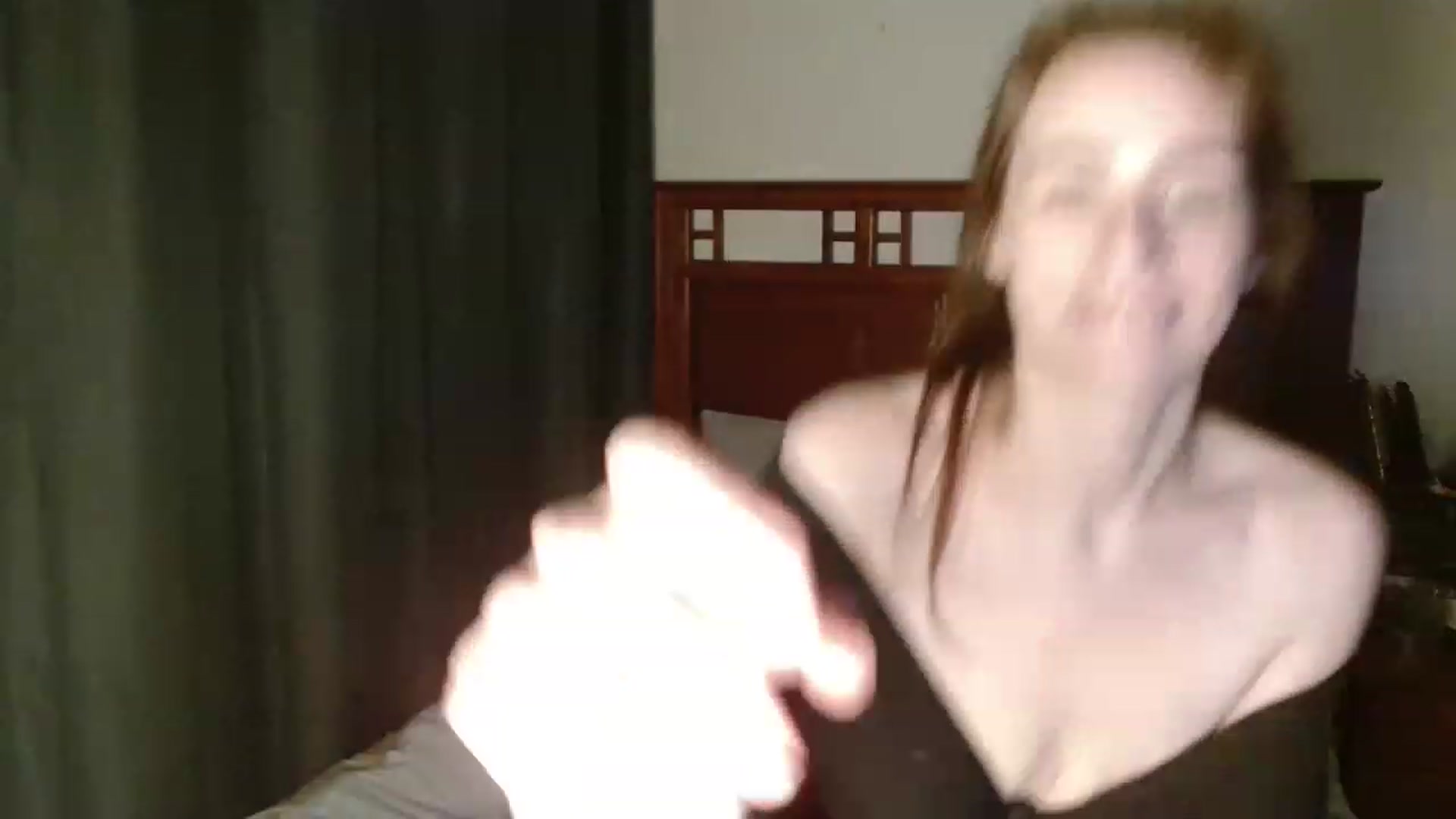 Gallery image thumbnail from EffyTudor's myfreecams stream on, 03/20/2023, 05:40 image 13 of 20