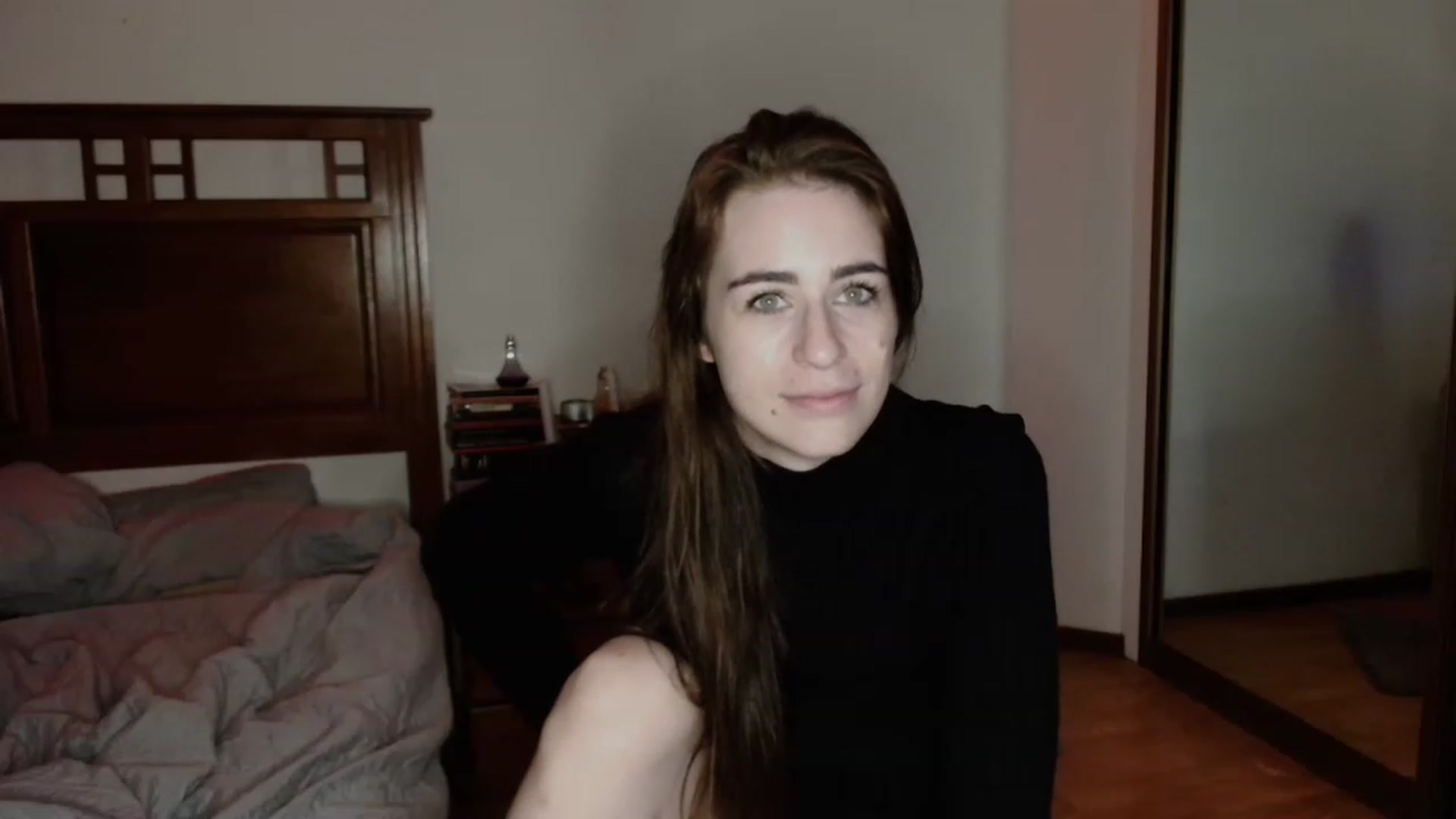 Gallery image thumbnail from EffyTudor's myfreecams stream on, 04/06/2023, 21:30 image 7 of 20