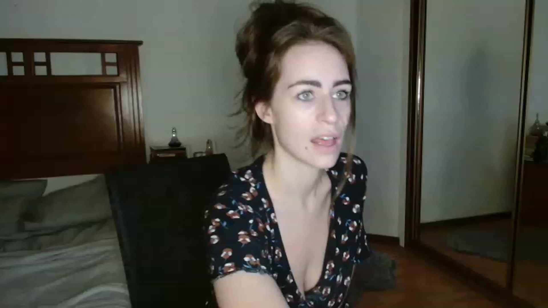 Gallery image thumbnail from EffyTudor's myfreecams stream on, 04/13/2023, 06:48 image 1 of 20