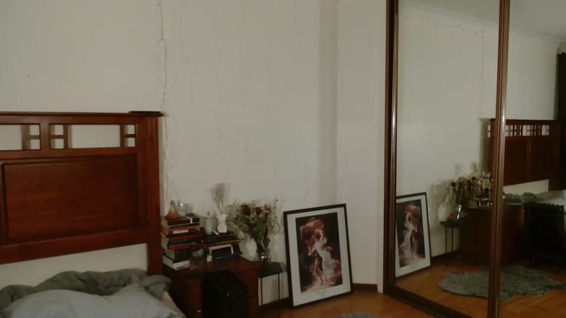 Gallery image thumbnail from EffyTudor's myfreecams stream on, 06/08/2023, 09:14 image 4 of 20