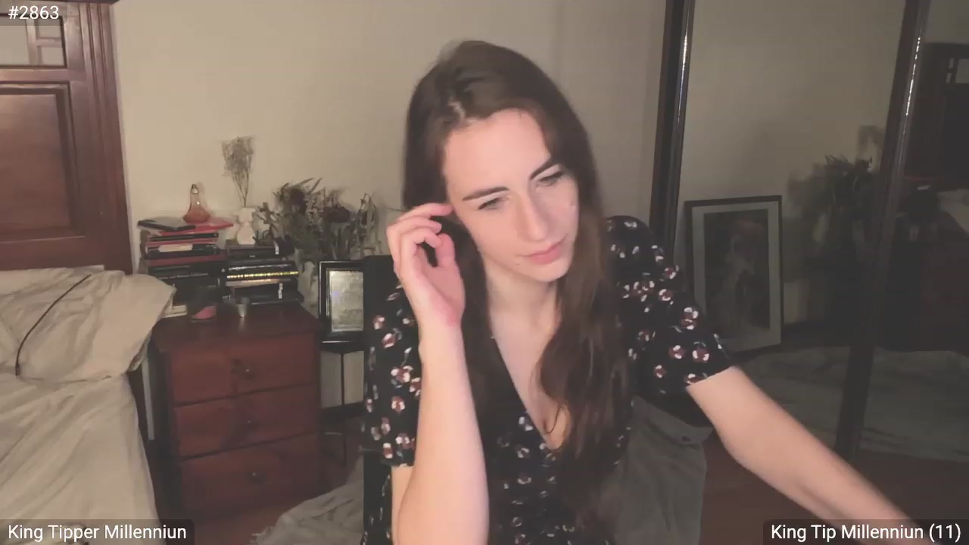 Gallery image thumbnail from EffyTudor's myfreecams stream on, 08/22/2023, 04:20 image 11 of 20