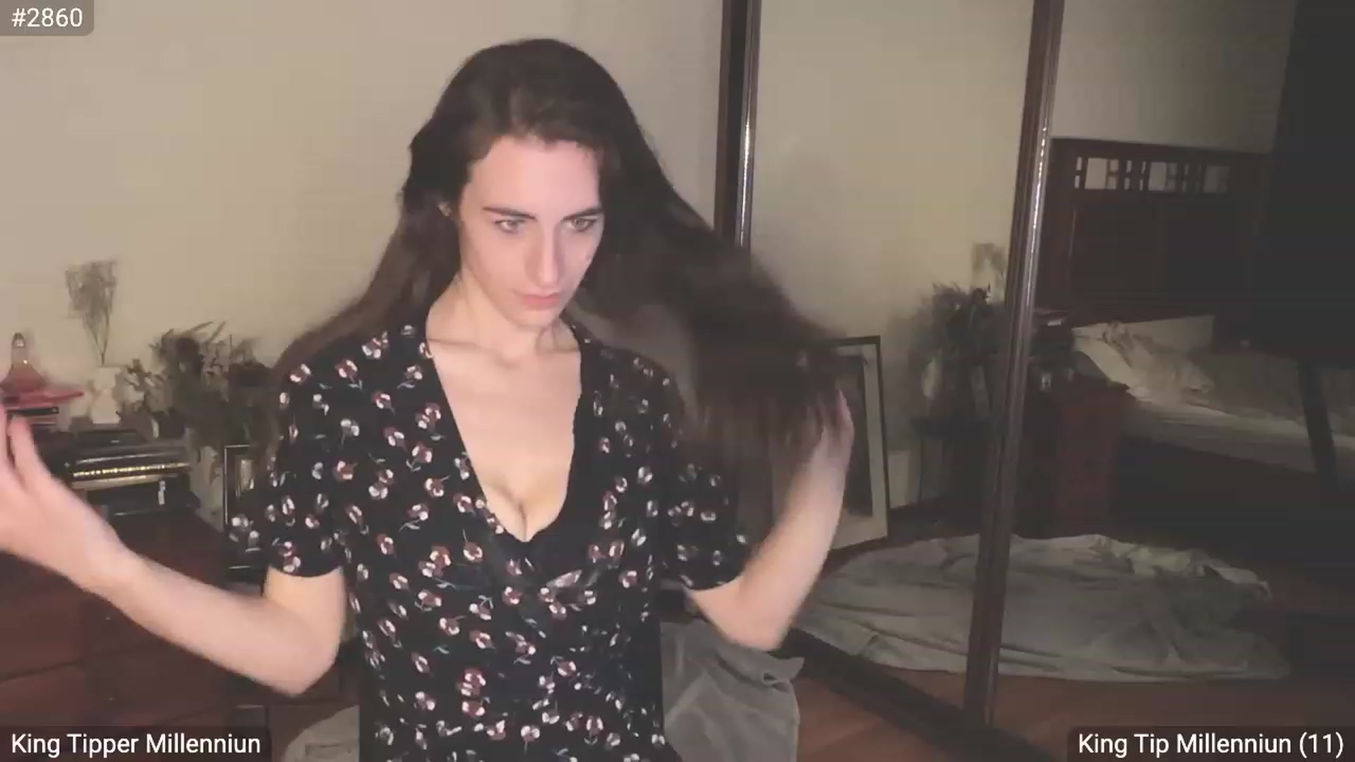 Gallery image thumbnail from EffyTudor's myfreecams stream on, 08/22/2023, 04:20 image 8 of 20
