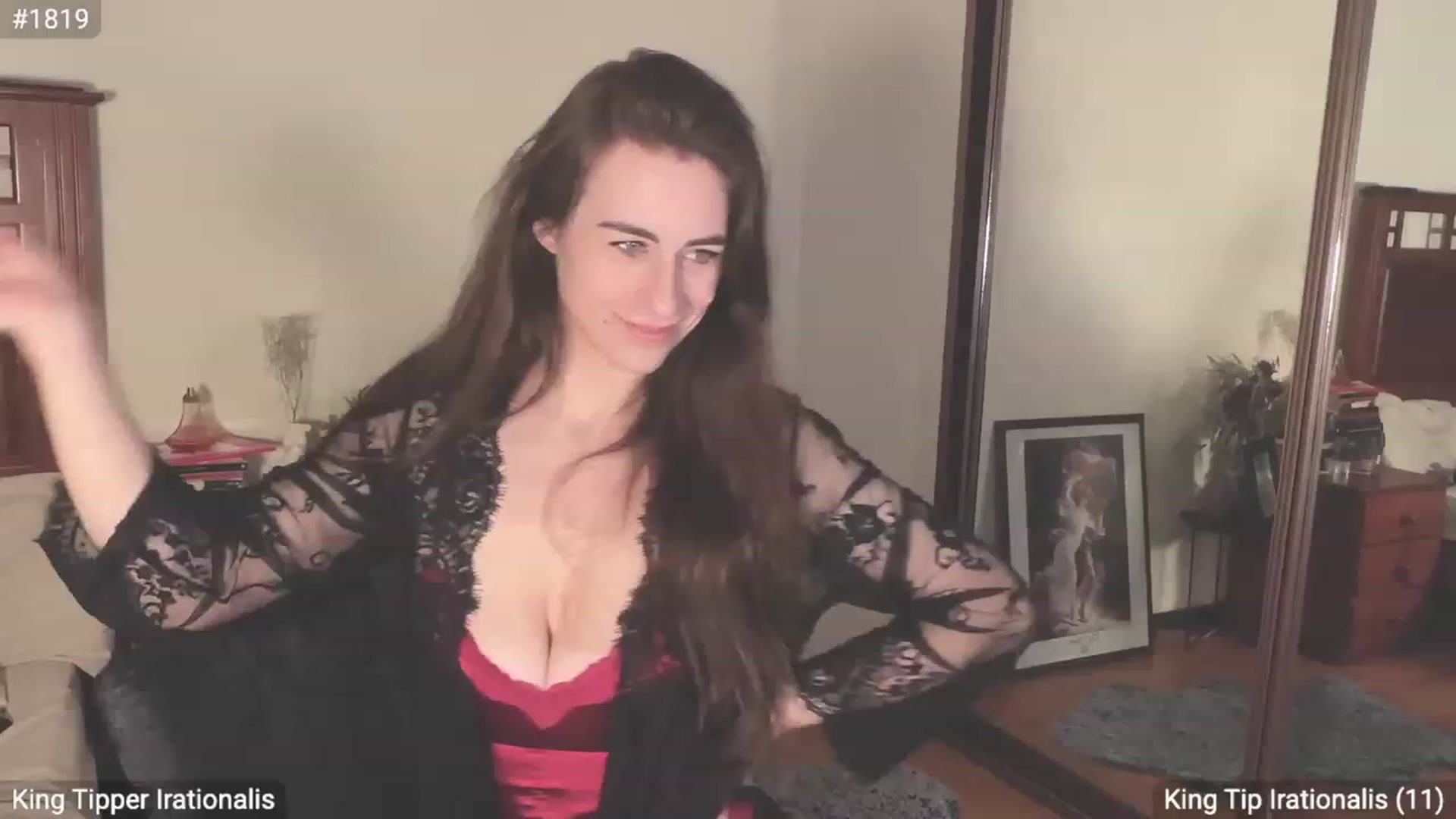 Gallery image thumbnail from EffyTudor's myfreecams stream on, 08/26/2023, 22:33 image 4 of 20