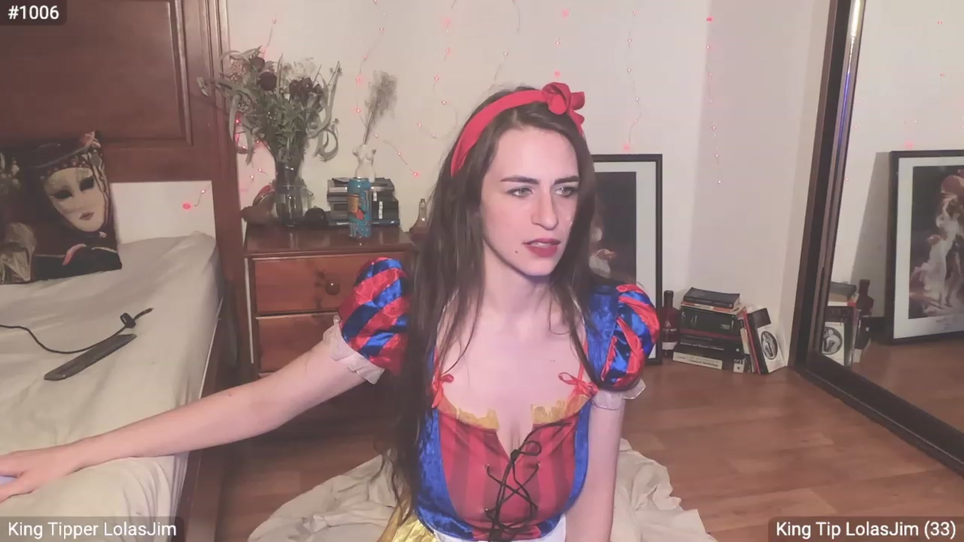 Gallery image thumbnail from EffyTudor's myfreecams stream on, 09/23/2023, 19:54 image 19 of 20