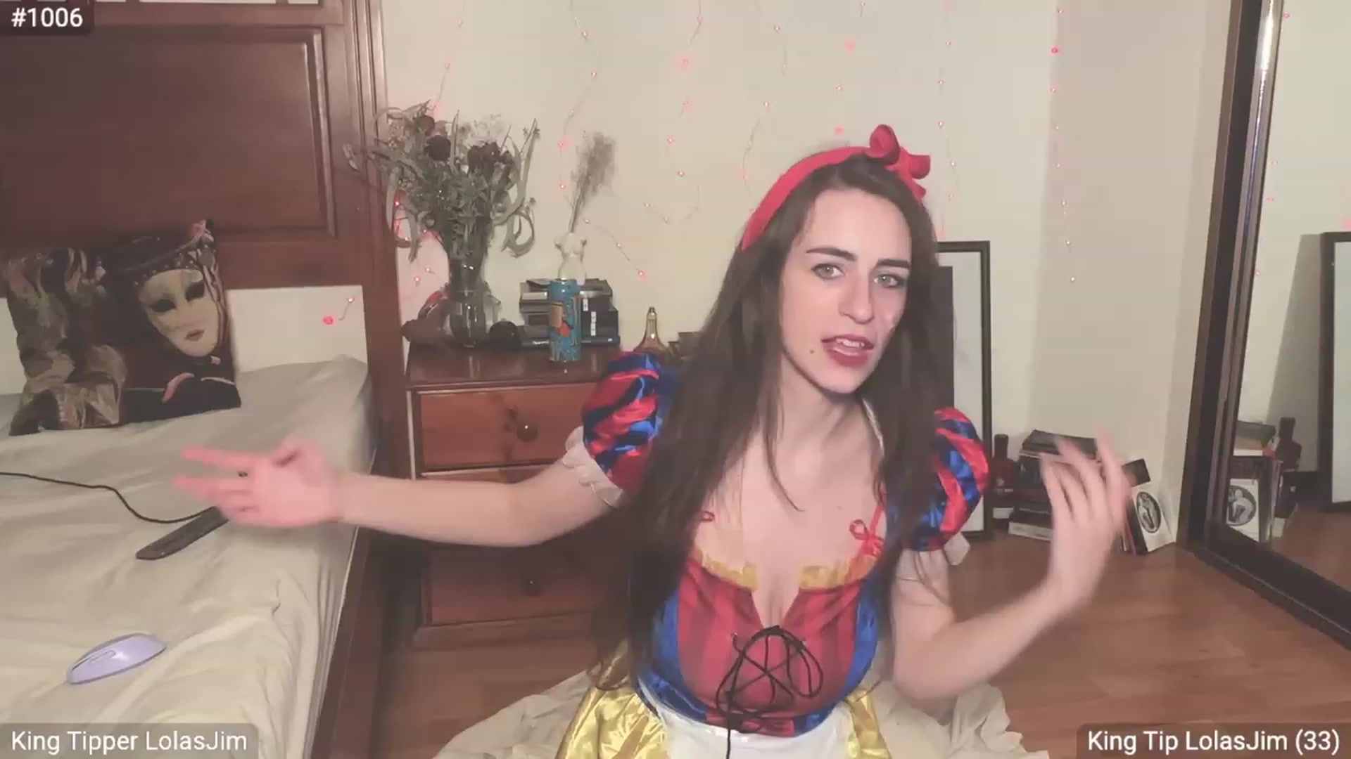 Gallery image thumbnail from EffyTudor's myfreecams stream on, 09/23/2023, 19:54 image 17 of 20