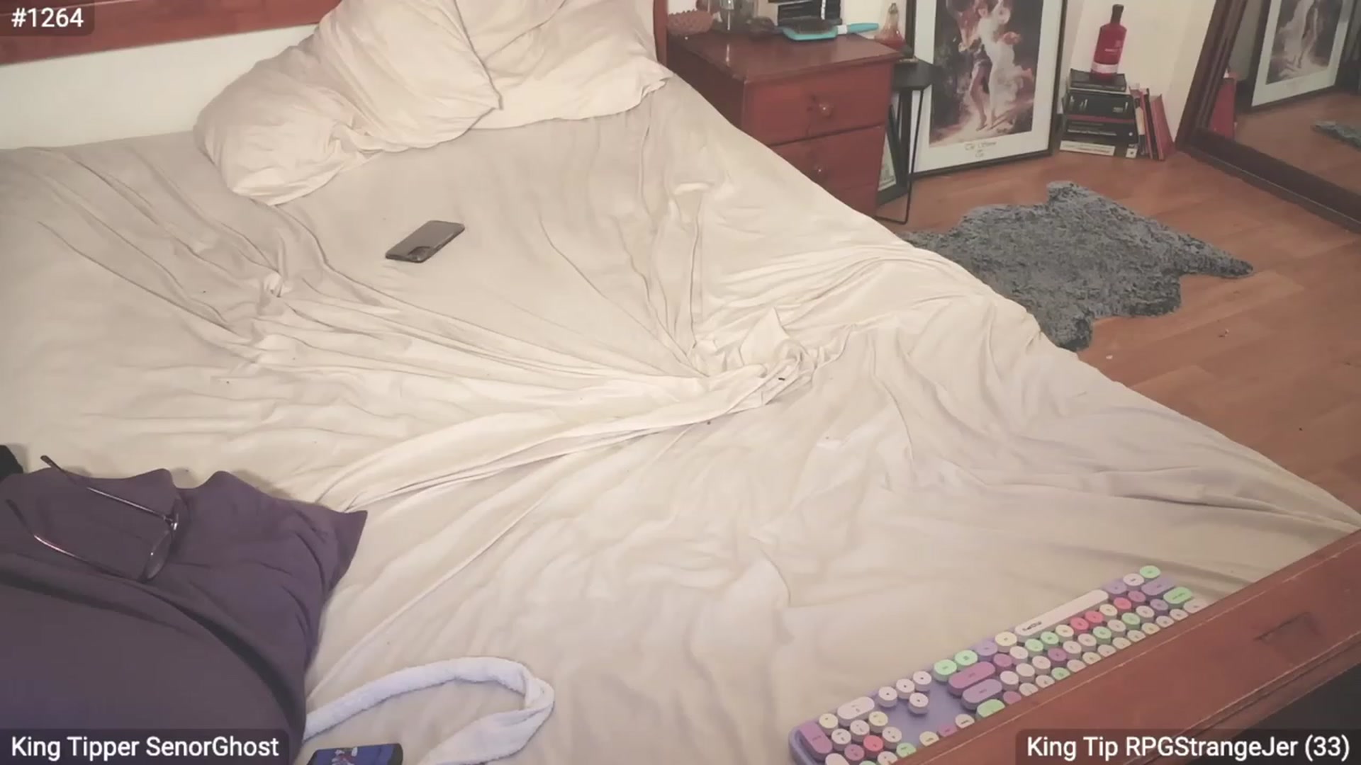 Gallery image thumbnail from EffyTudor's myfreecams stream on, 10/10/2023, 05:10 image 5 of 20