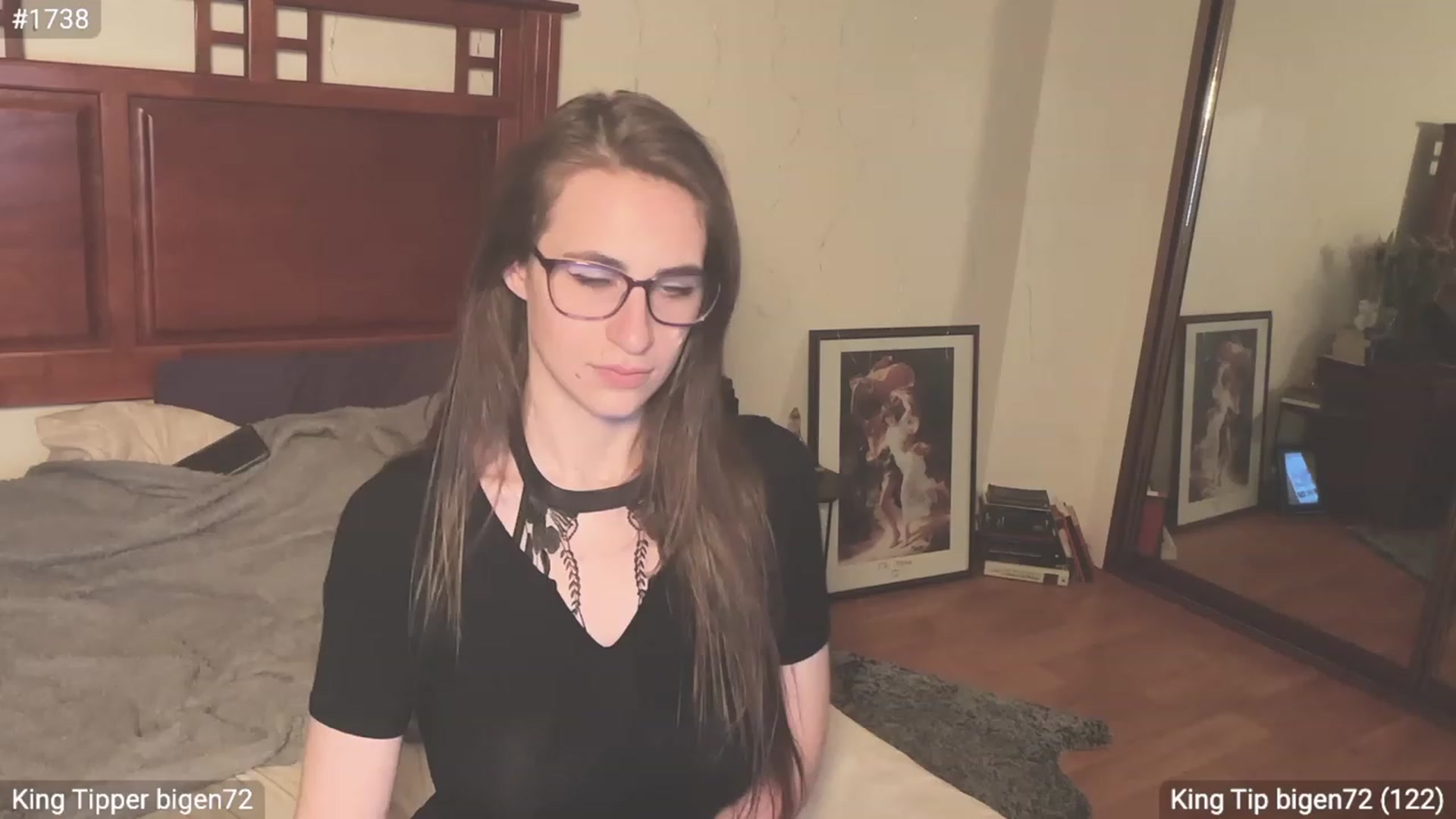 Gallery image thumbnail from EffyTudor's myfreecams stream on, 10/21/2023, 20:56 image 19 of 20