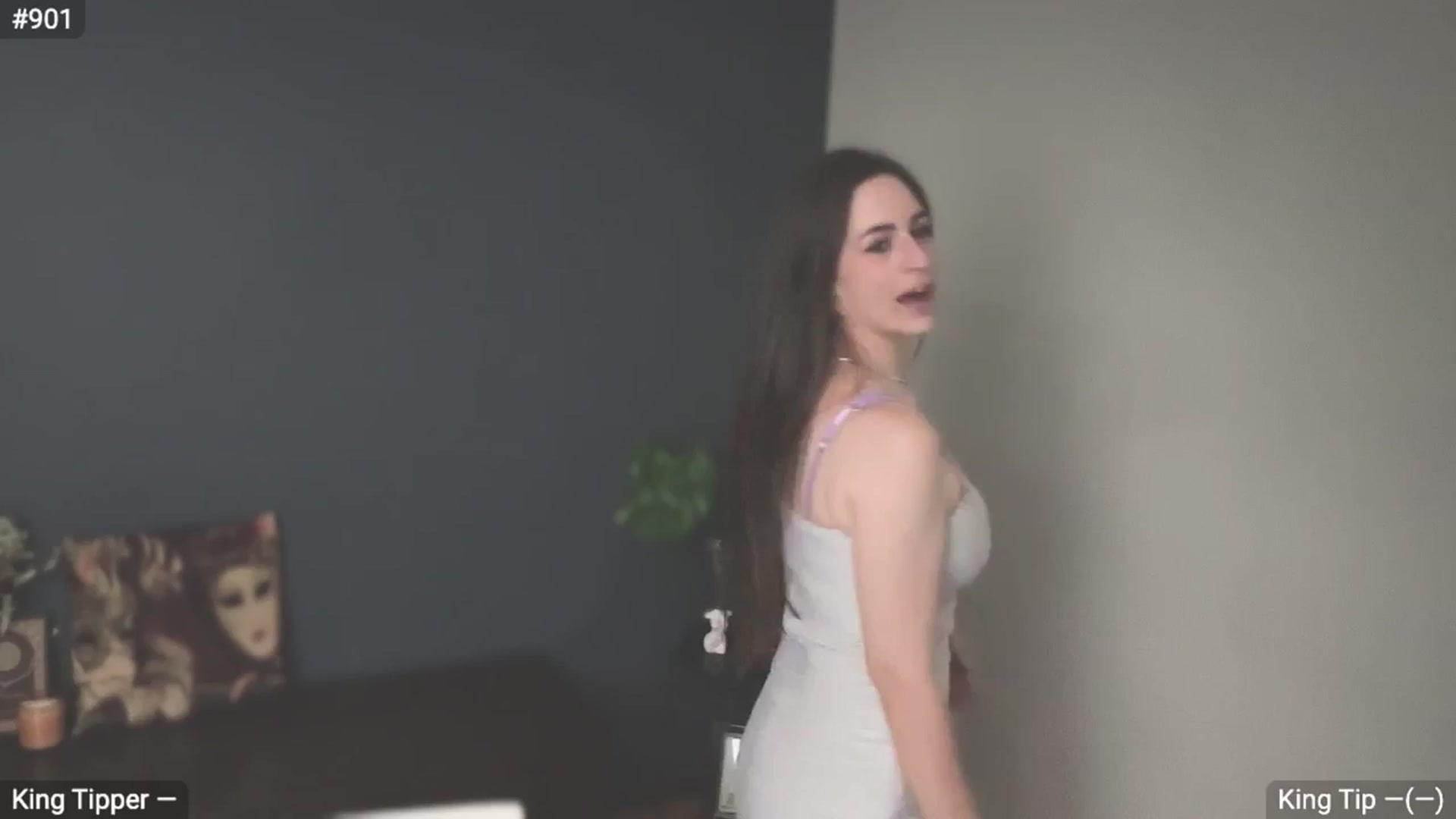 Gallery image thumbnail from EffyTudor's myfreecams stream on, 02/10/2024, 19:30 image 17 of 20