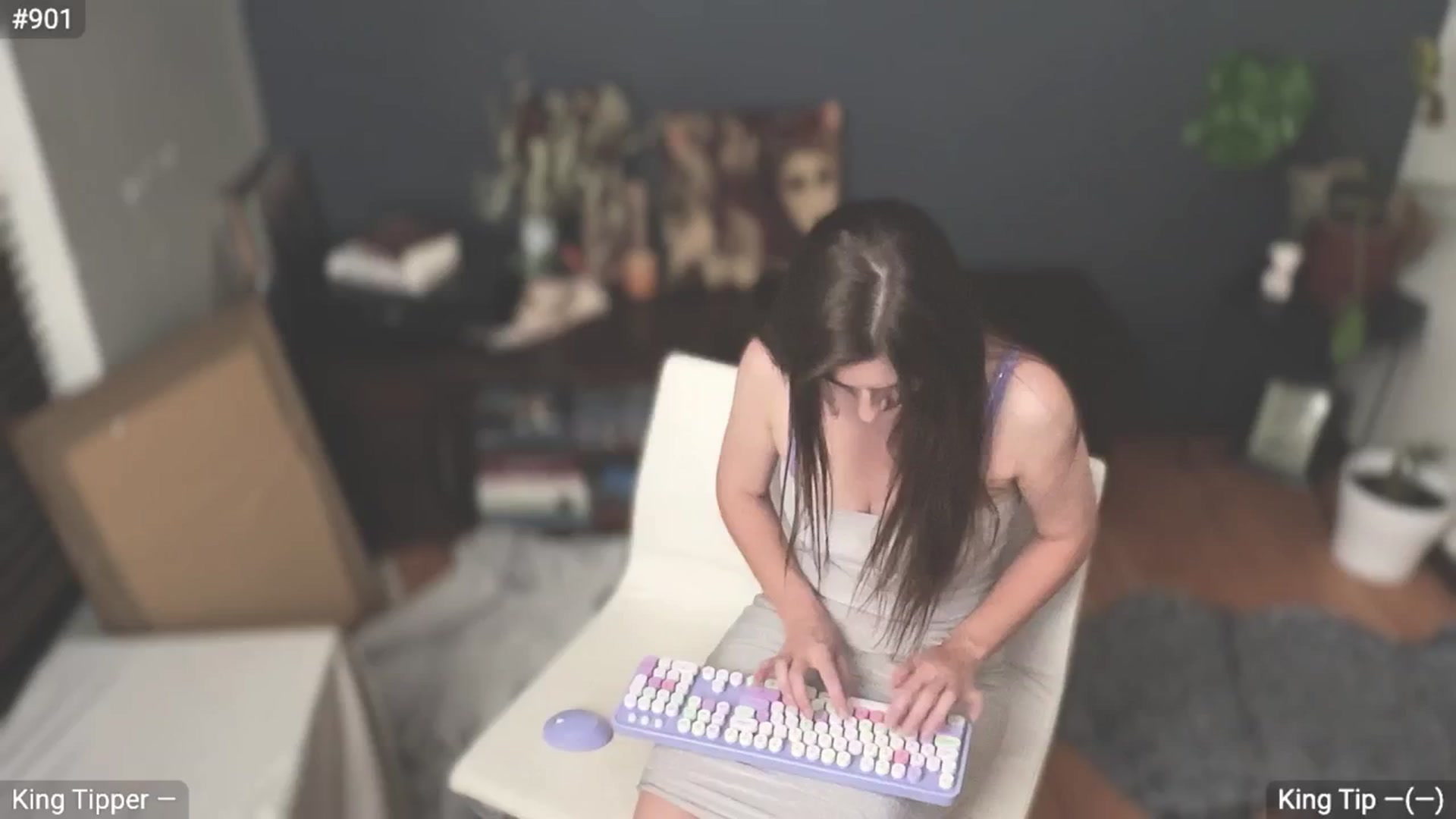 Gallery image thumbnail from EffyTudor's myfreecams stream on, 02/10/2024, 19:30 image 18 of 20