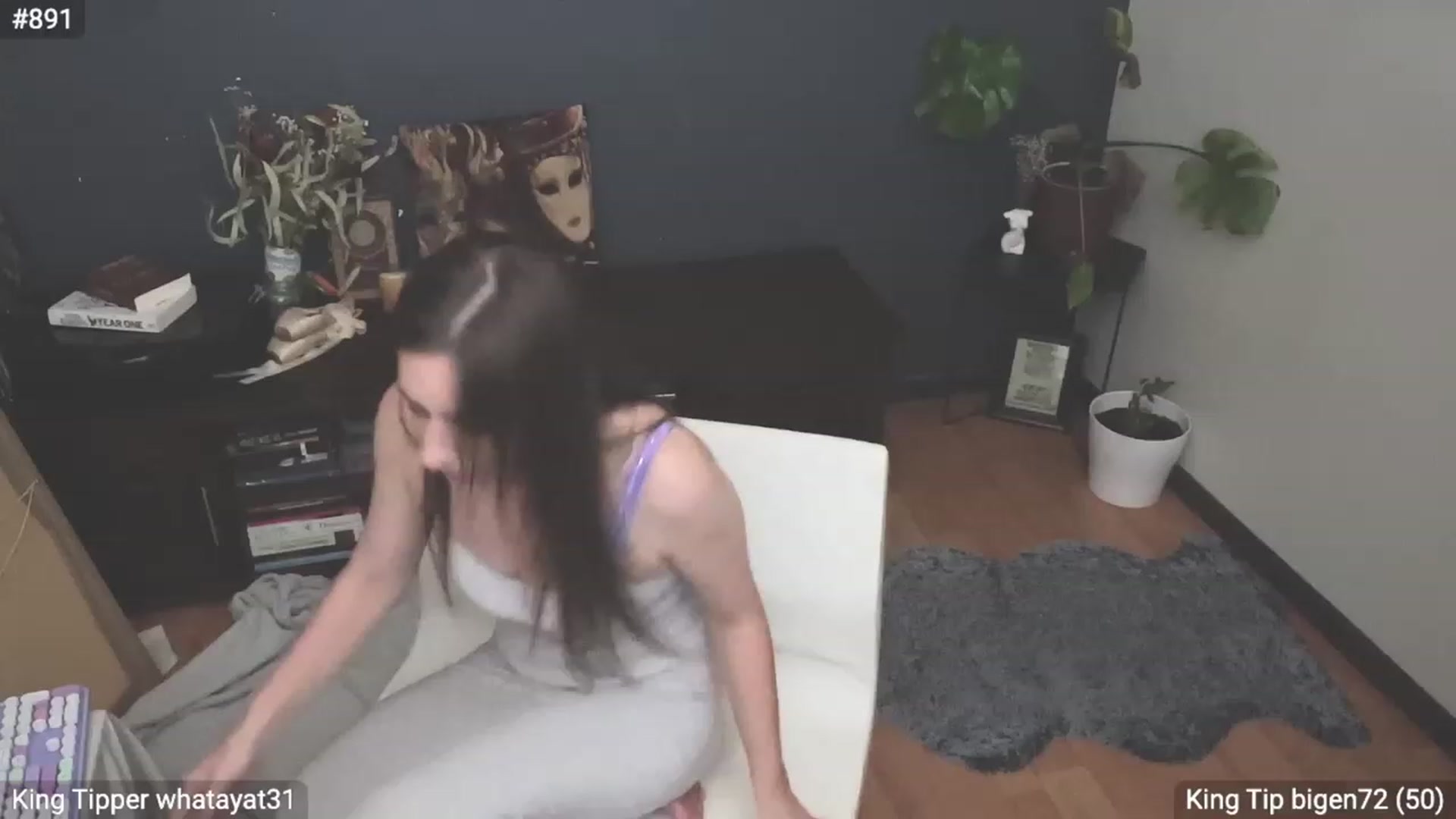Gallery image thumbnail from EffyTudor's myfreecams stream on, 02/10/2024, 20:15 image 4 of 20