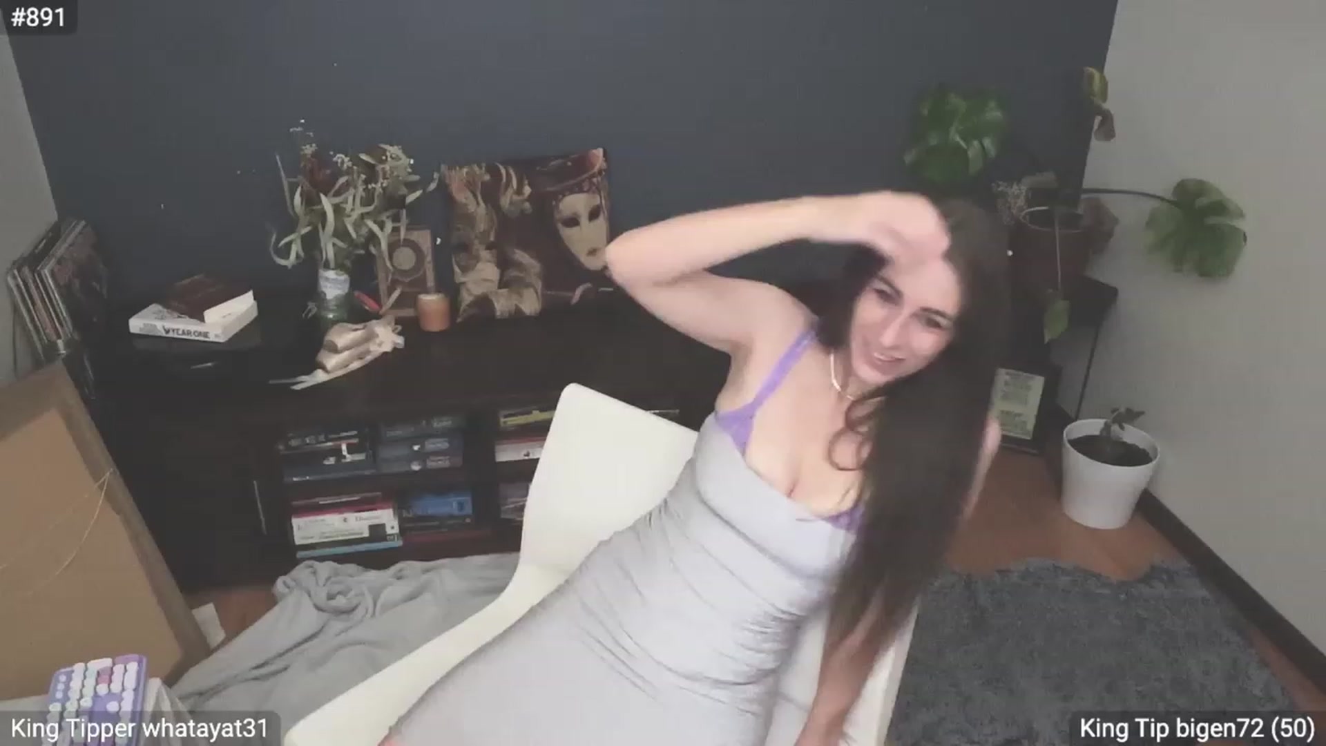 Gallery image thumbnail from EffyTudor's myfreecams stream on, 02/10/2024, 20:15 image 10 of 20